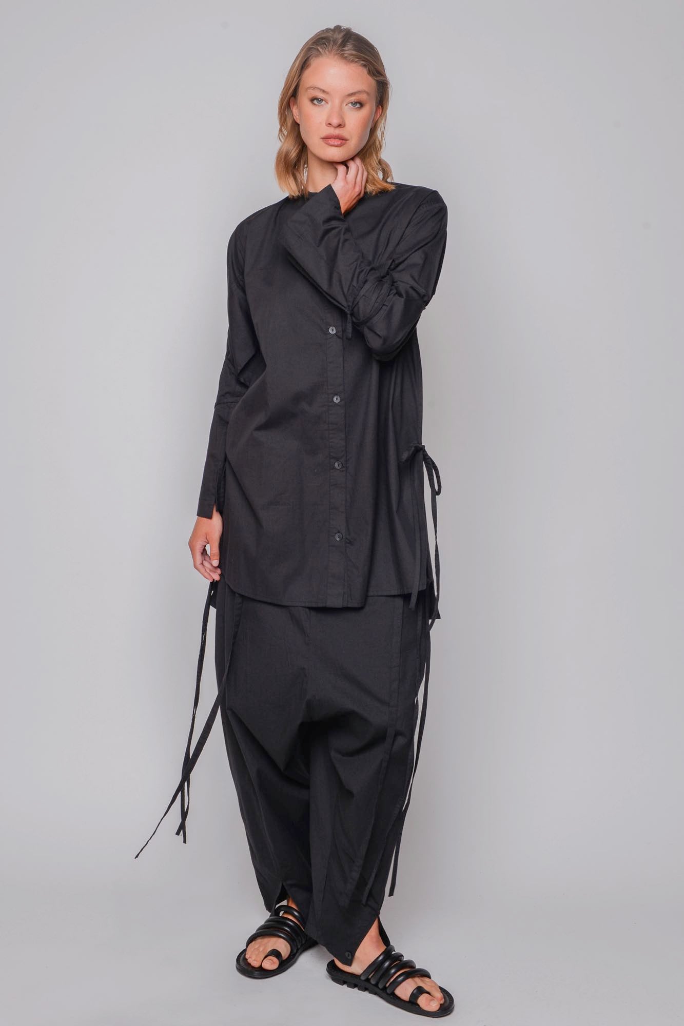 
                  
                    ID.03.05.03 95% CO /5% EA 100 BLACK
                  
                