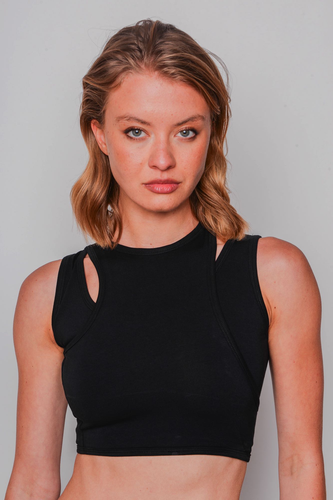 
                  
                    ID.03.01.01 95% CO 5% EA 100 BLACK
                  
                