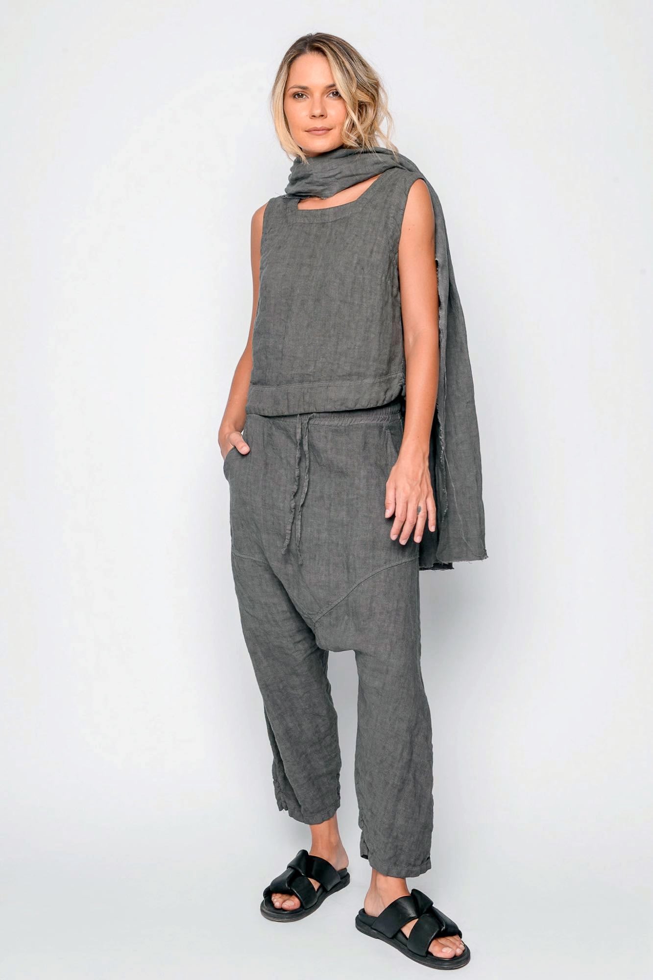 
                  
                    261.04.15 100% LINEN 708 RV SAGE
                  
                