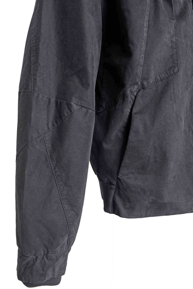 
                  
                    TRANSIT CFUTRBD135 95%CO 5%EA U10 BLACK
                  
                