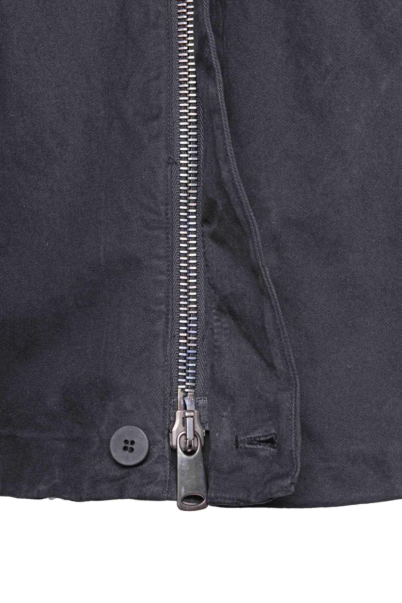 
                  
                    TRANSIT CFUTRBD135 95%CO 5%EA U10 BLACK
                  
                