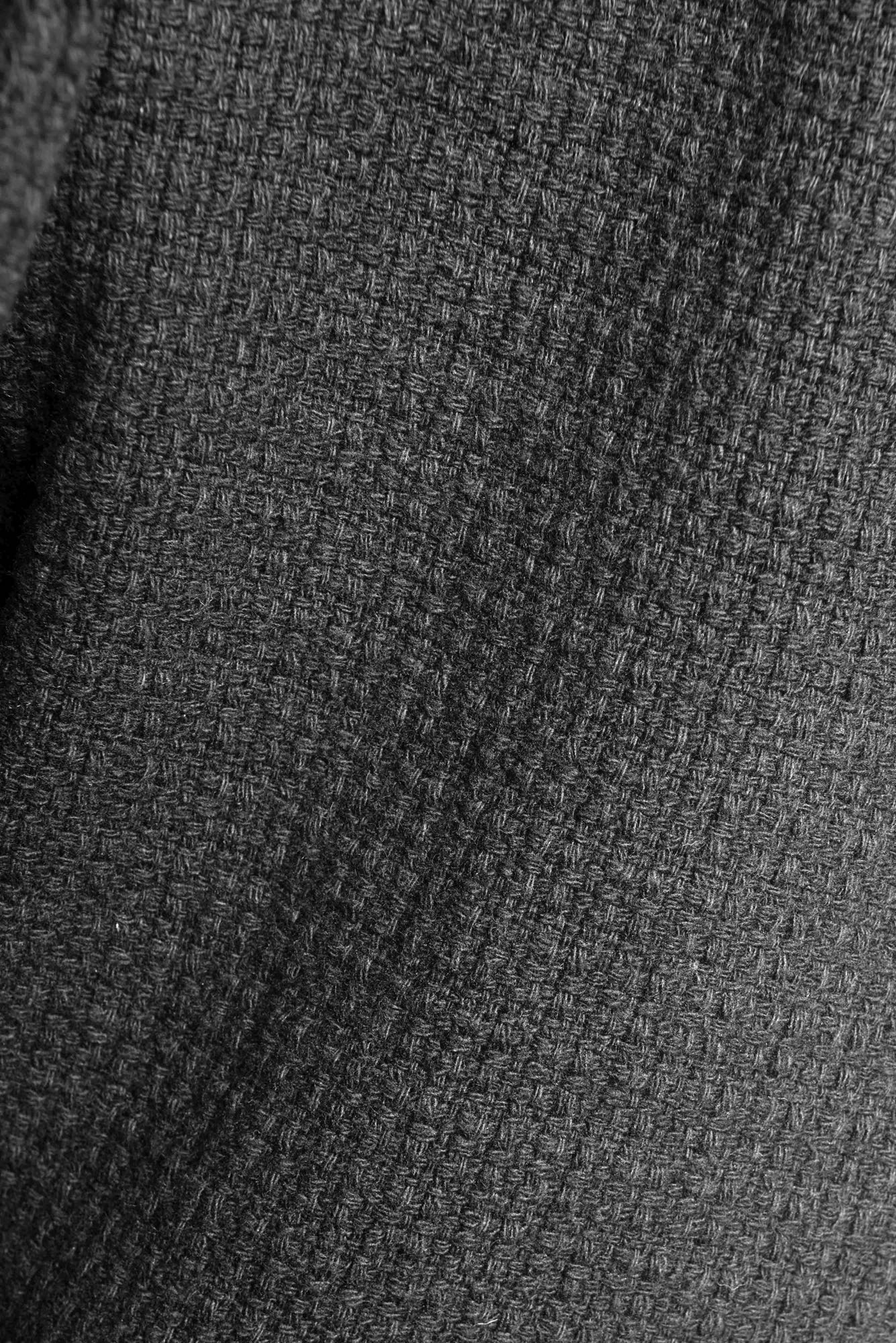 
                  
                    HANNES ROETHER pa21dre.7076 65%CO 32%PL 3%AF 111353/7076
                  
                