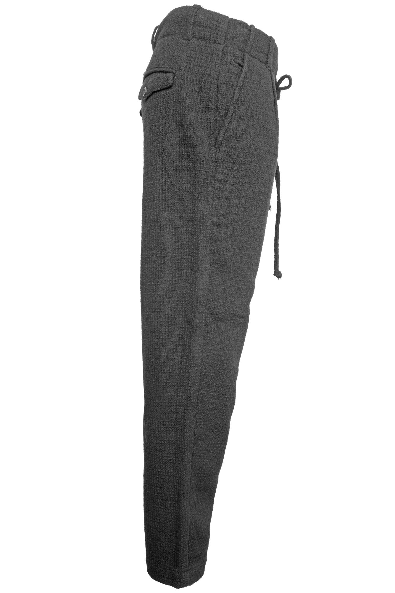 
                  
                    HANNES ROETHER pa21dre.7076 65%CO 32%PL 3%AF 111353/7076
                  
                