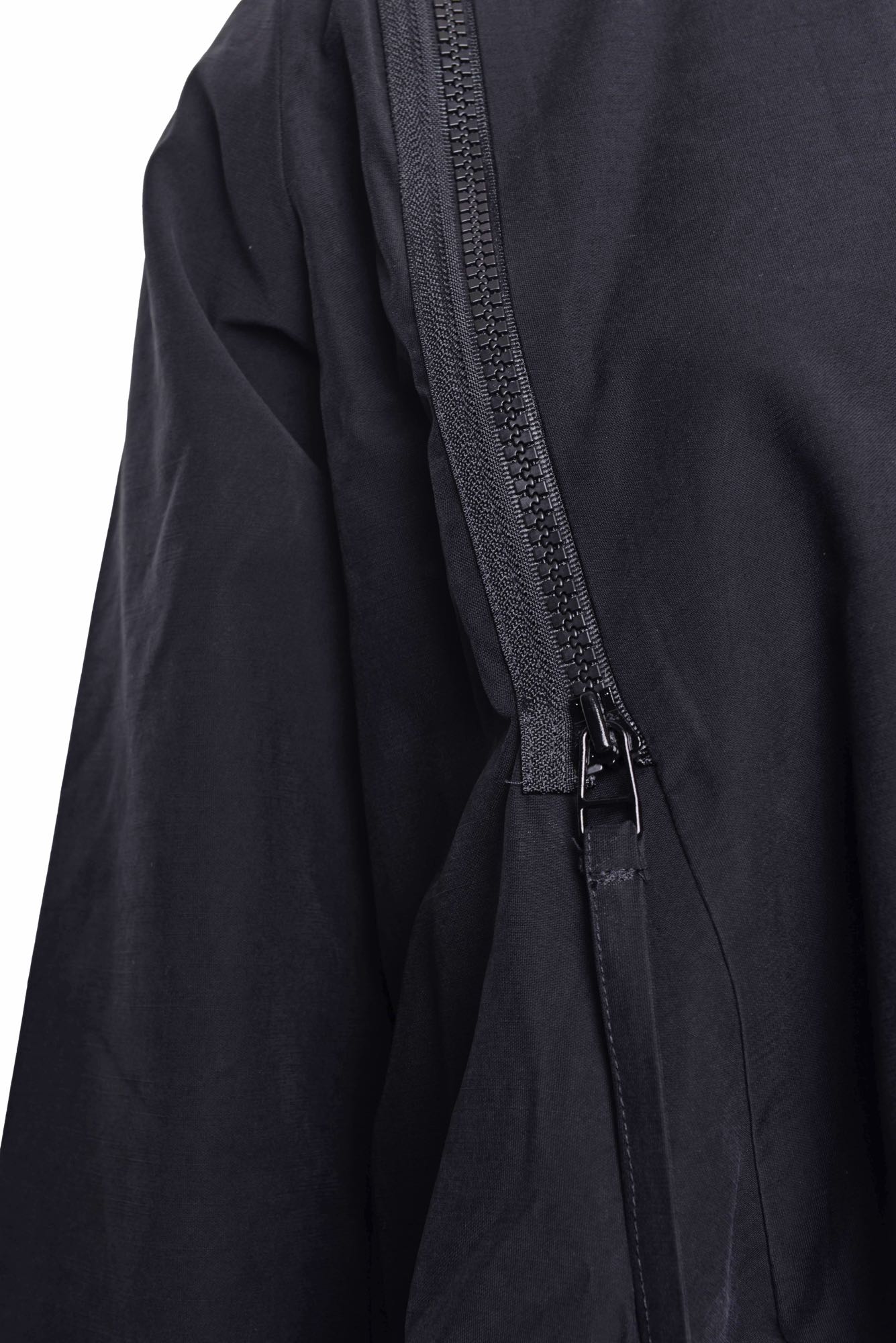 
                  
                    STUDIO B3 JACKET MOLA RBB 2017
                  
                