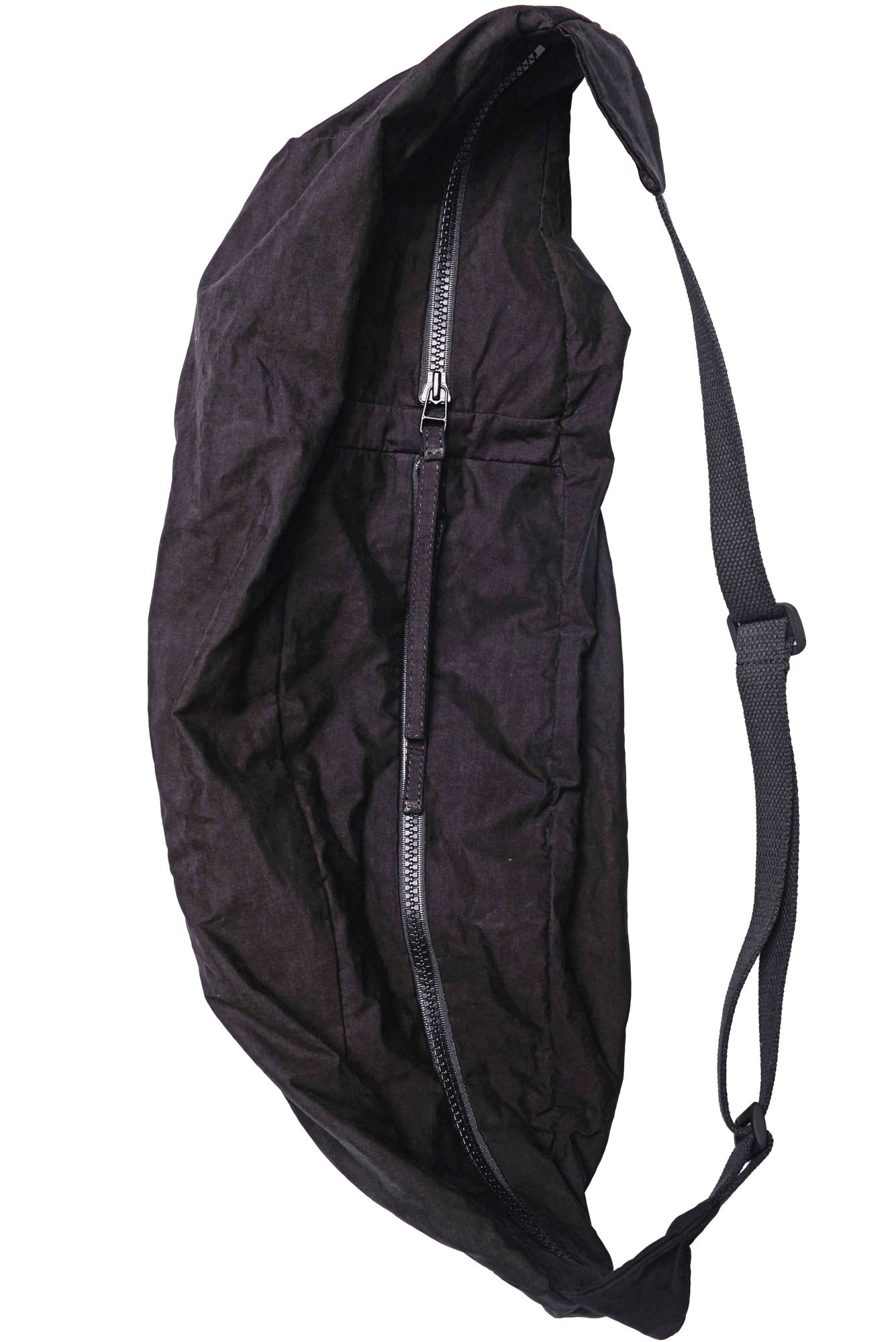 
                  
                    STUDIO B3 BAG SAKKO RBB 2012
                  
                