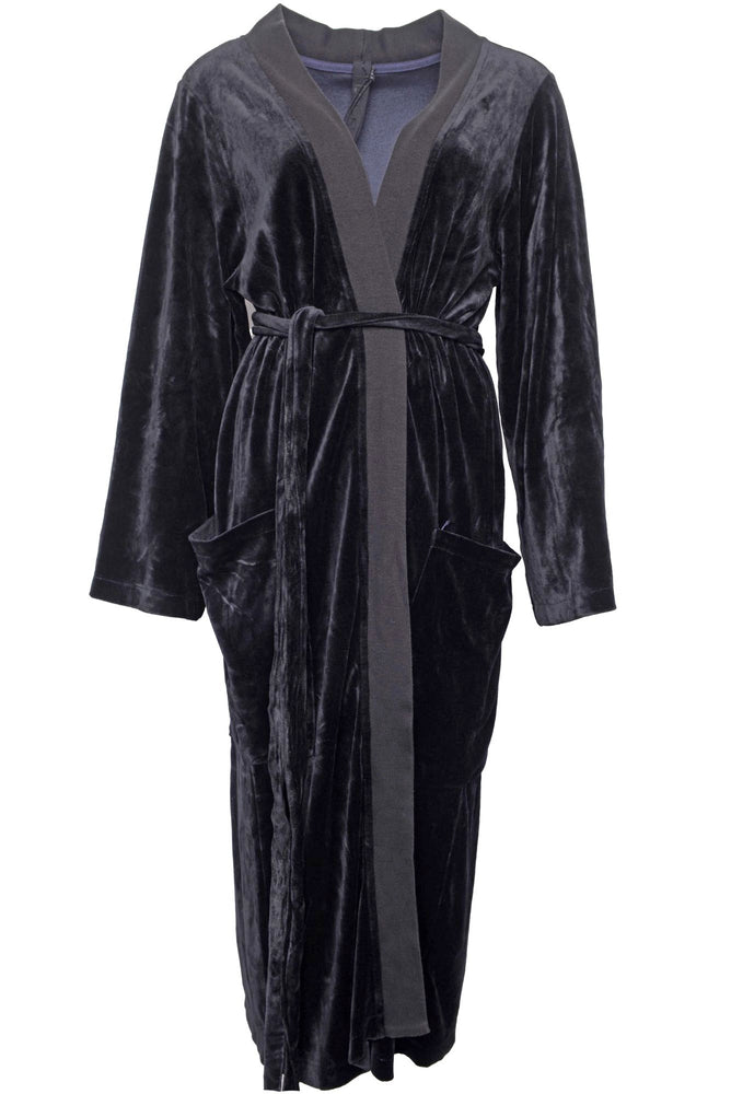 
                  
                    212.23.08 42% co 42% md 16% pl 600 INK BLACK
                  
                