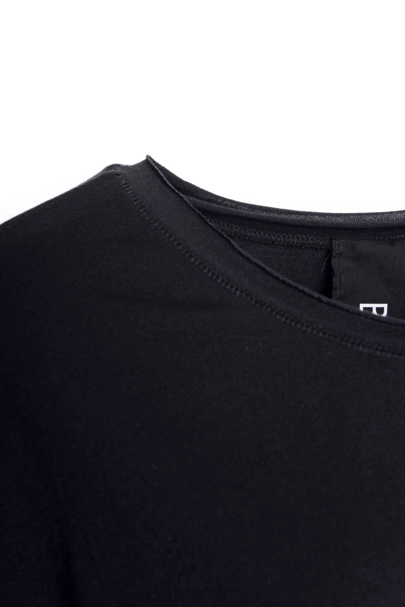 
                  
                    262.06.01 100 BLACK
                  
                