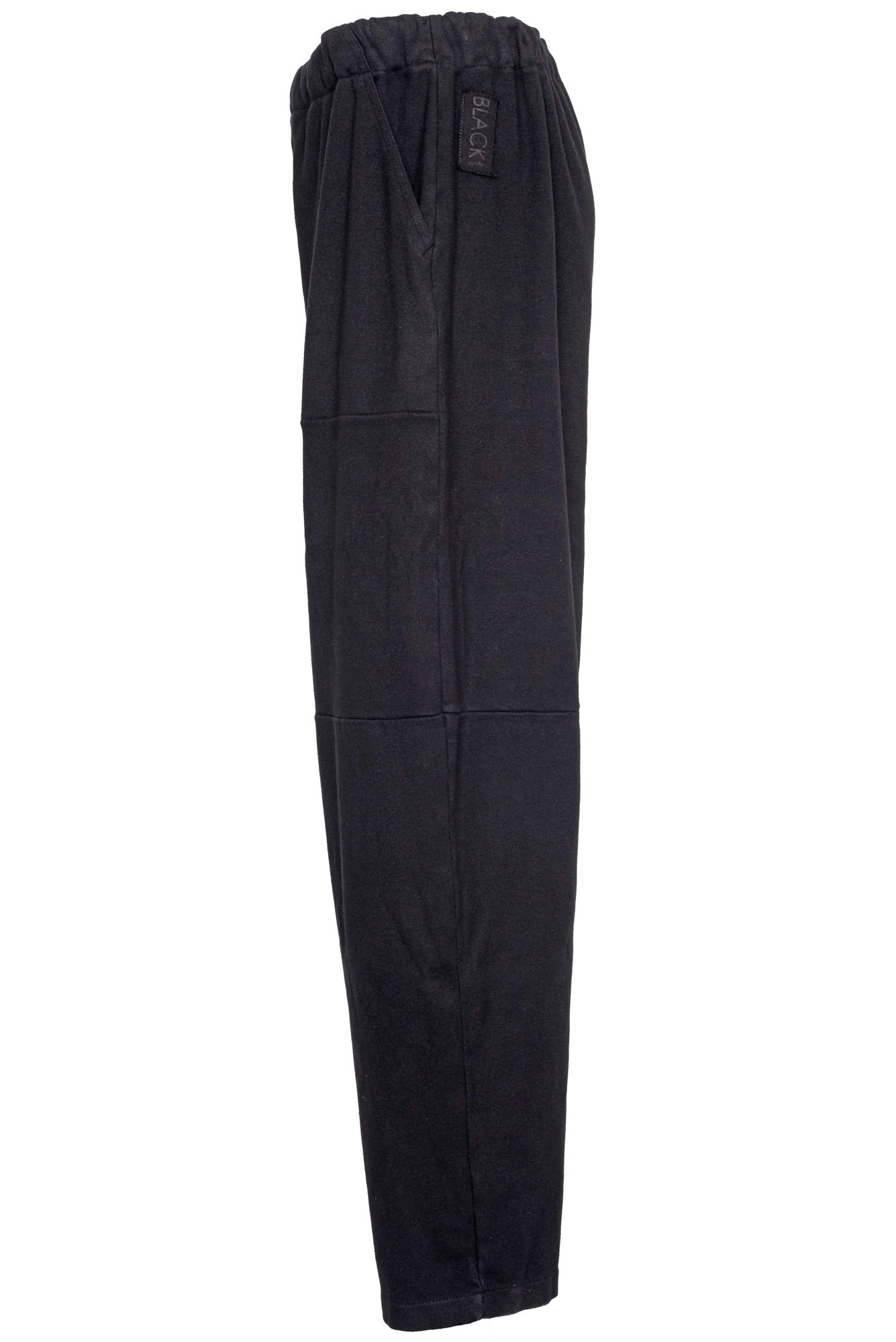 
                  
                    262.01.02 RV100 BLACK
                  
                