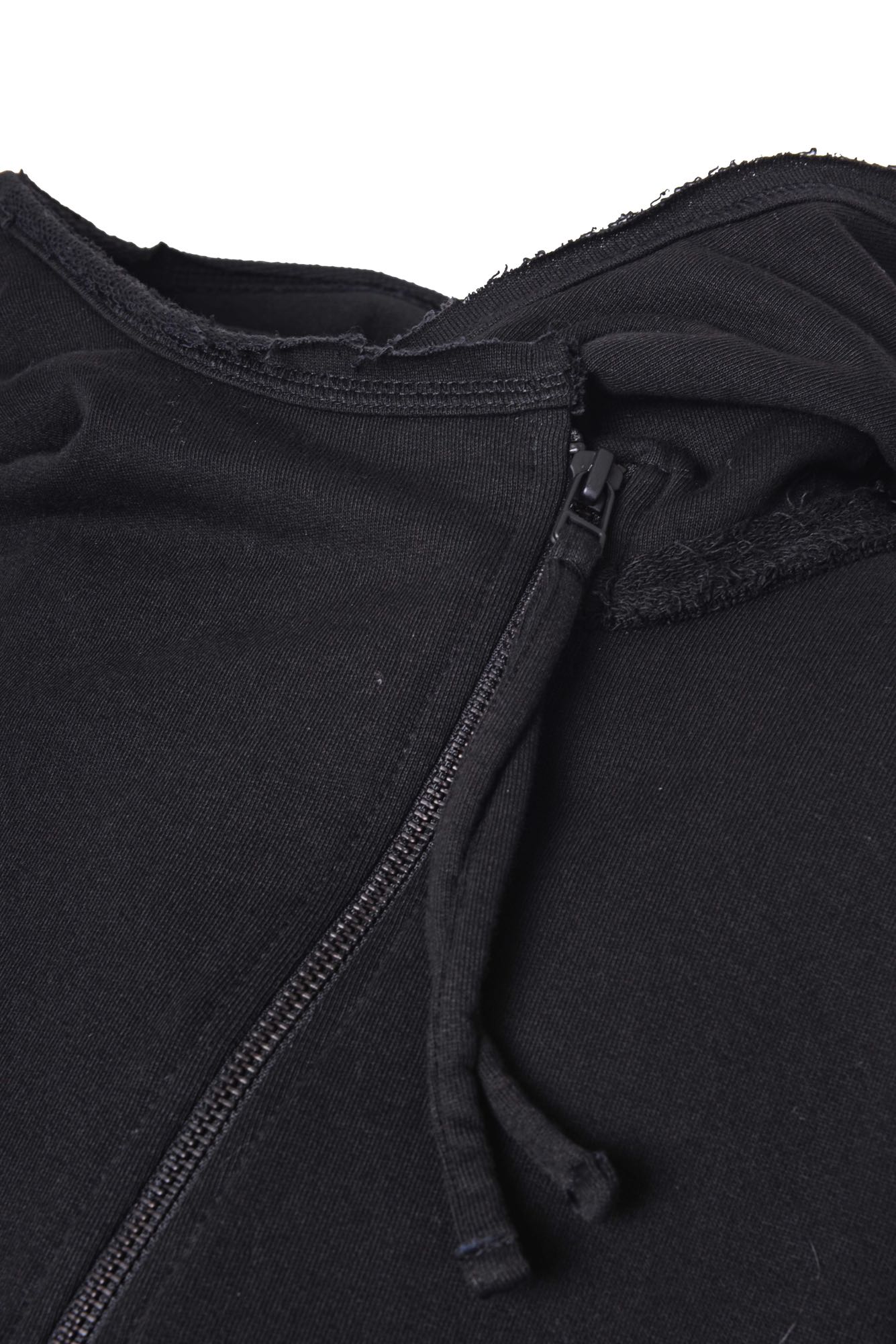 
                  
                    262.03.01 RV100 BLACK
                  
                