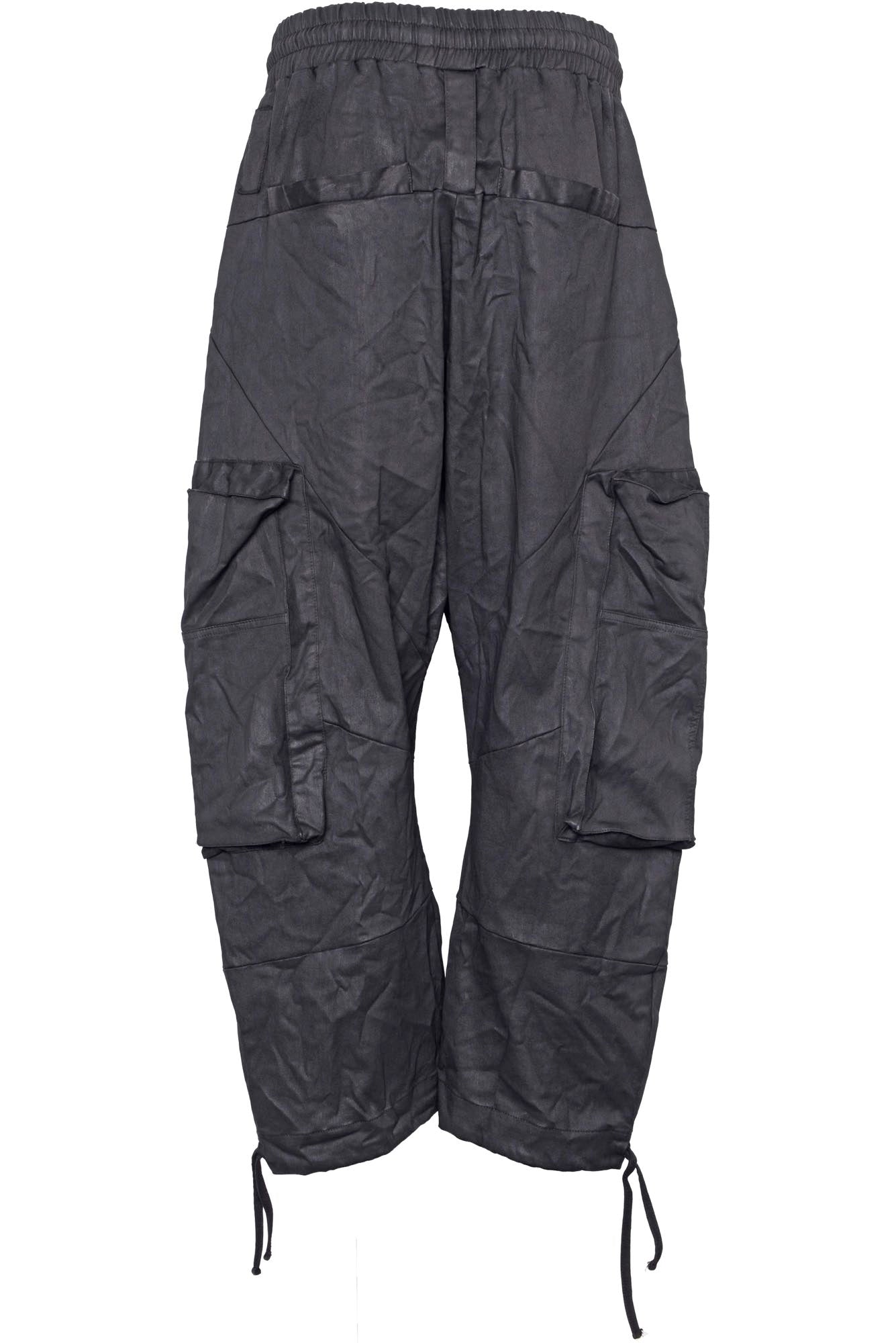
                  
                    262.04.02 101 COATED BLACK
                  
                