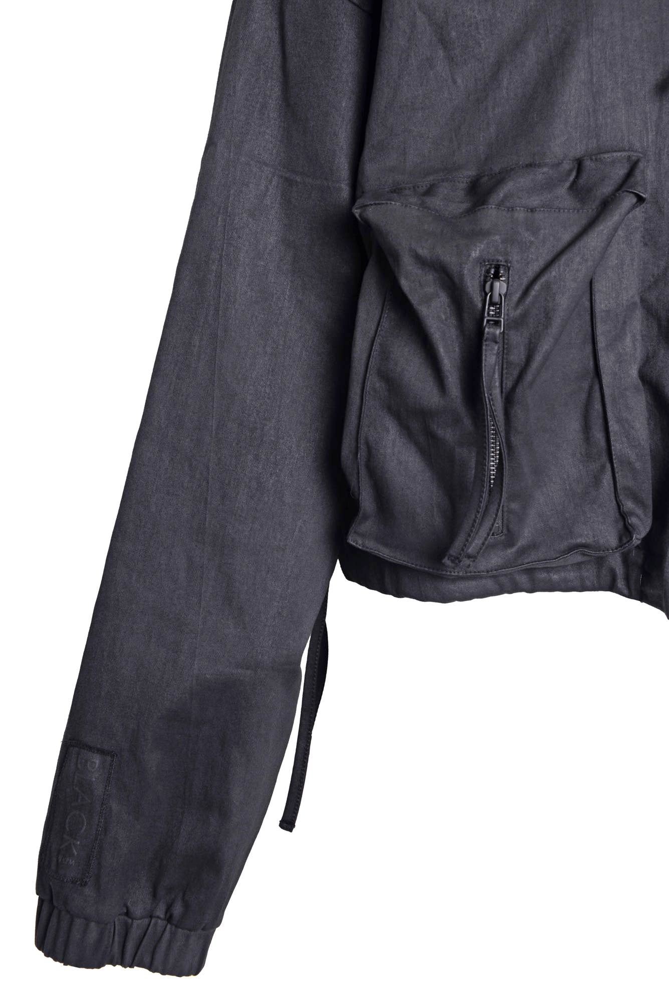 
                  
                    262.04.01 101 COATED BLACK
                  
                