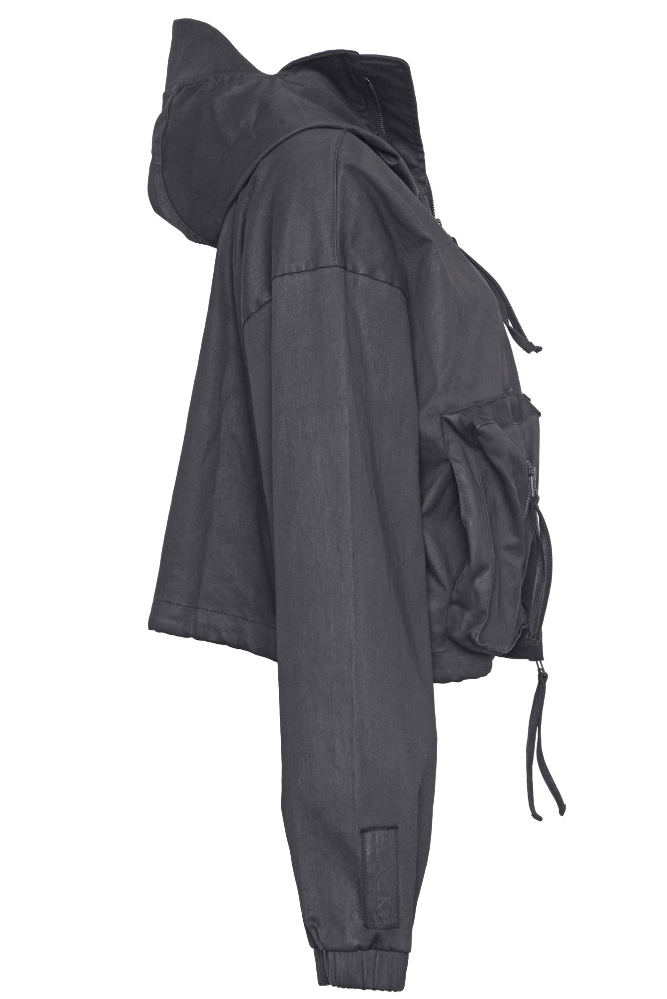 
                  
                    262.04.01 101 COATED BLACK
                  
                