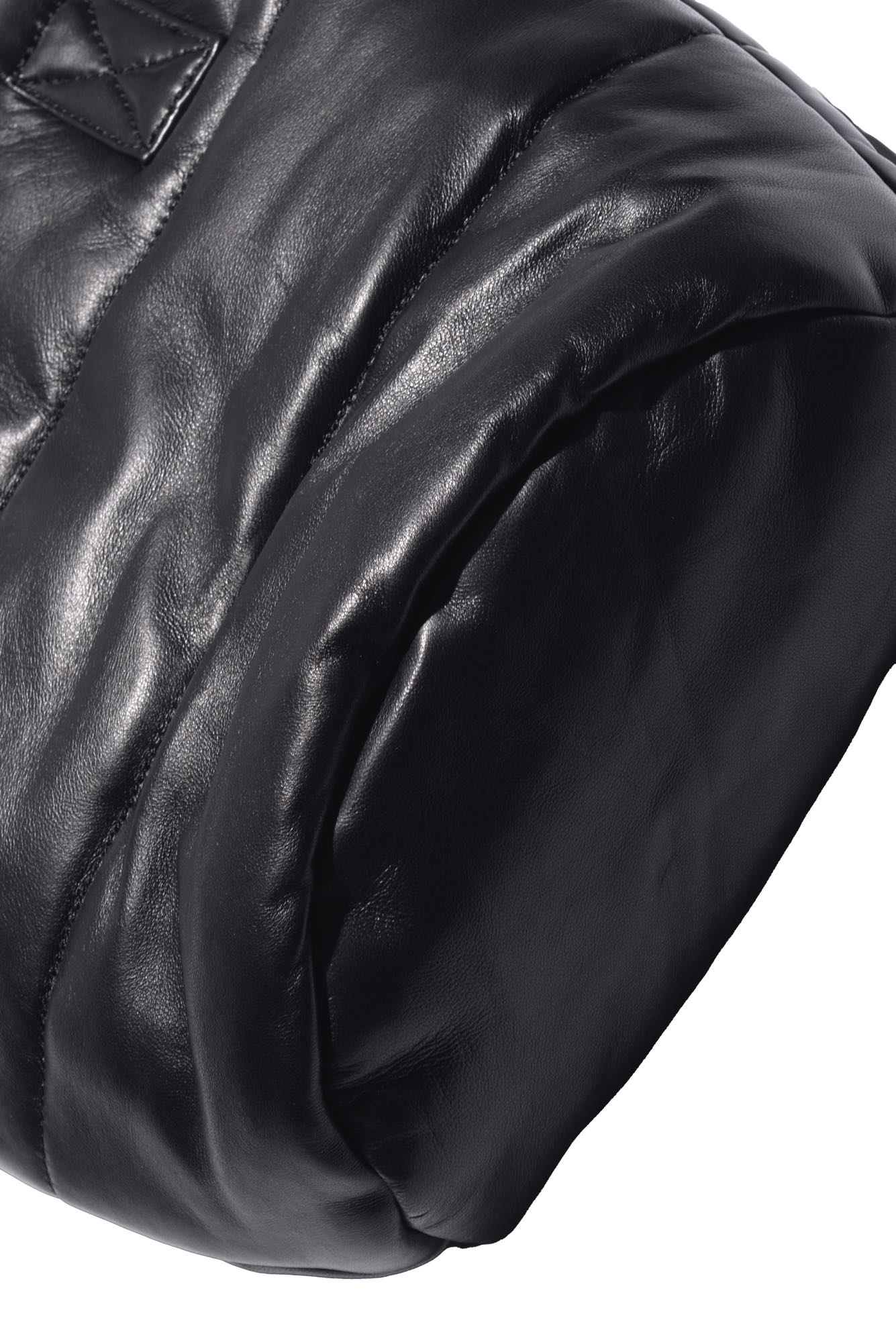 
                  
                    B40.262.40.17 100 BLACK
                  
                