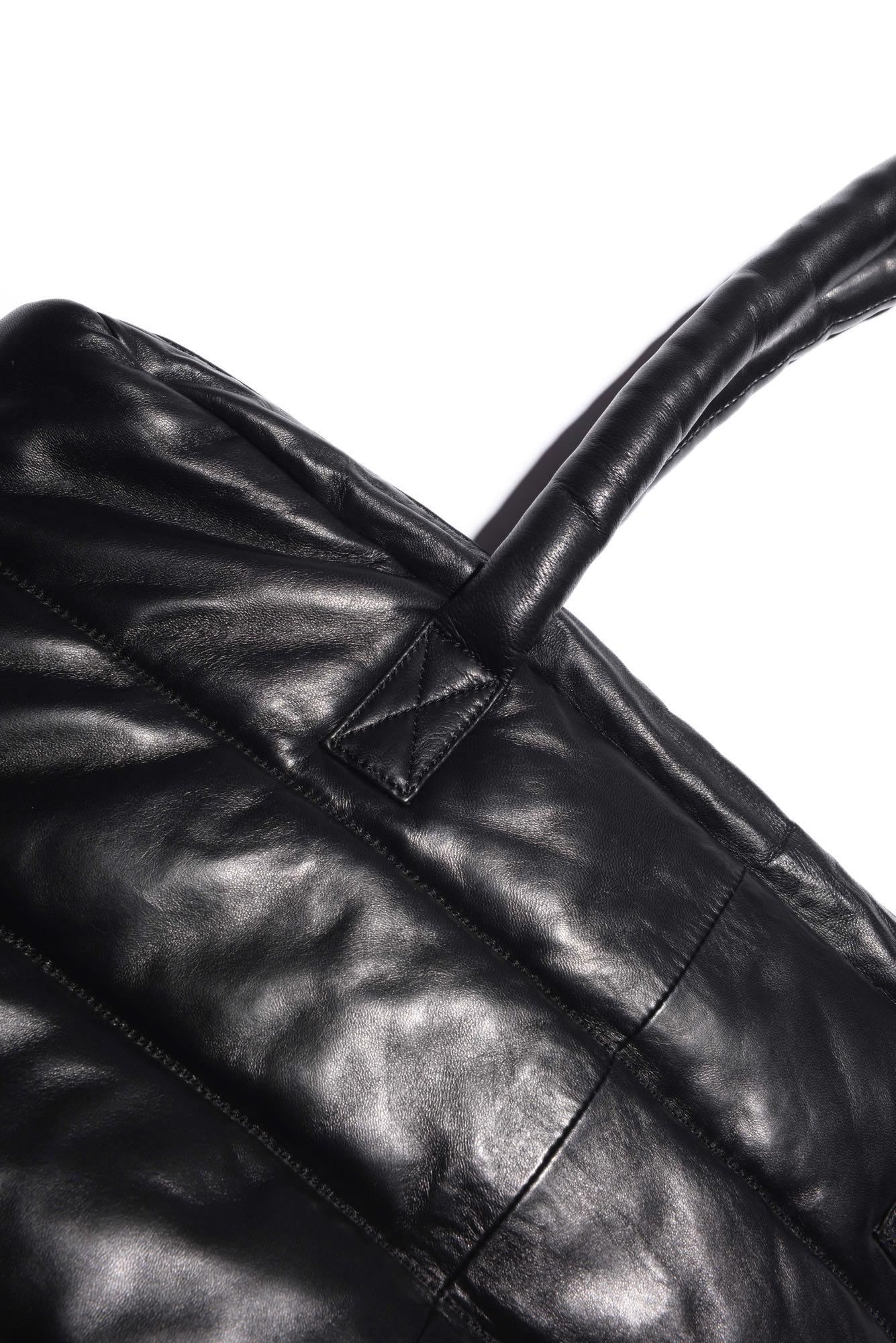 
                  
                    B40.262.40.18 100 BLACK
                  
                