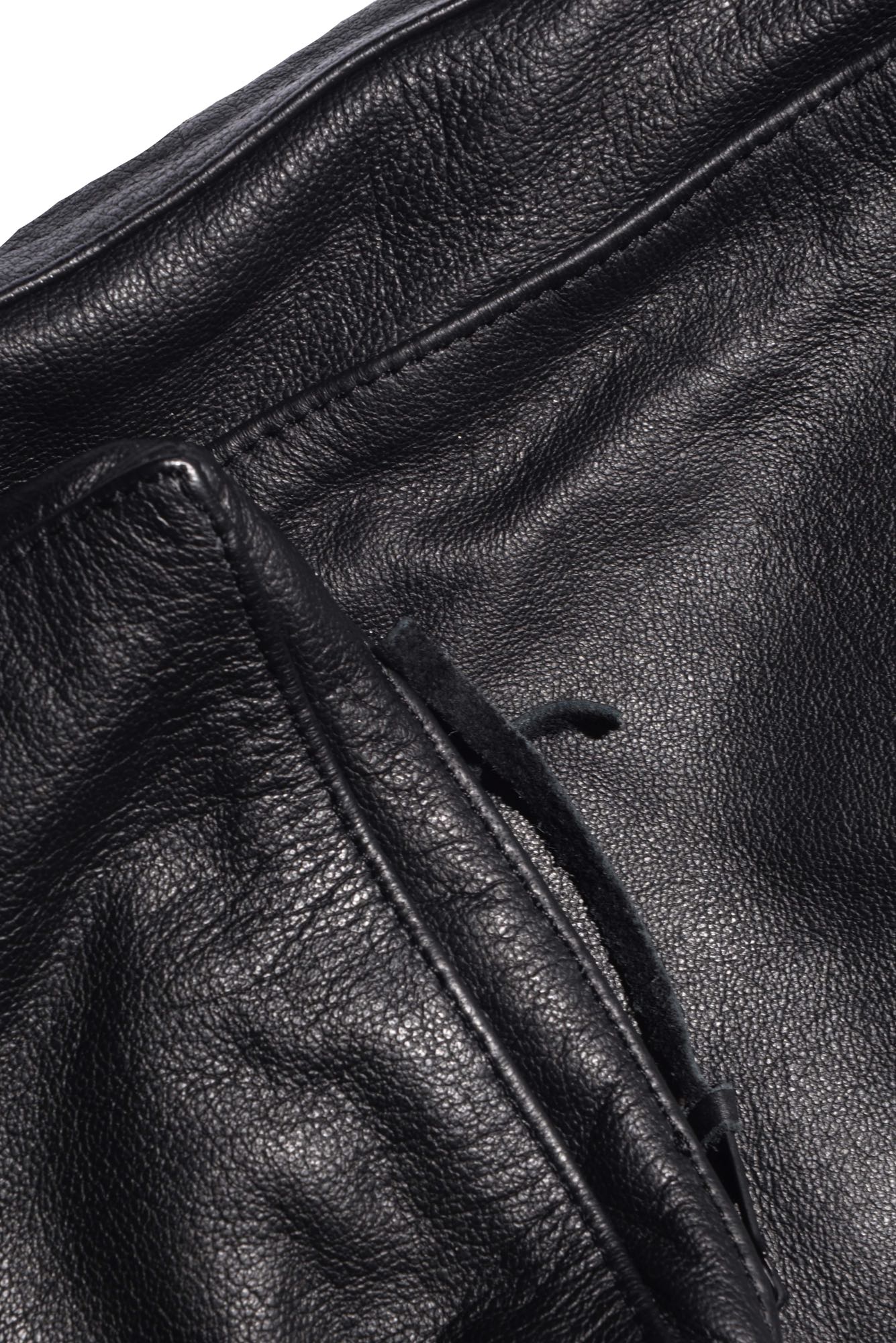 
                  
                    B40.262.40.20 100 BLACK
                  
                