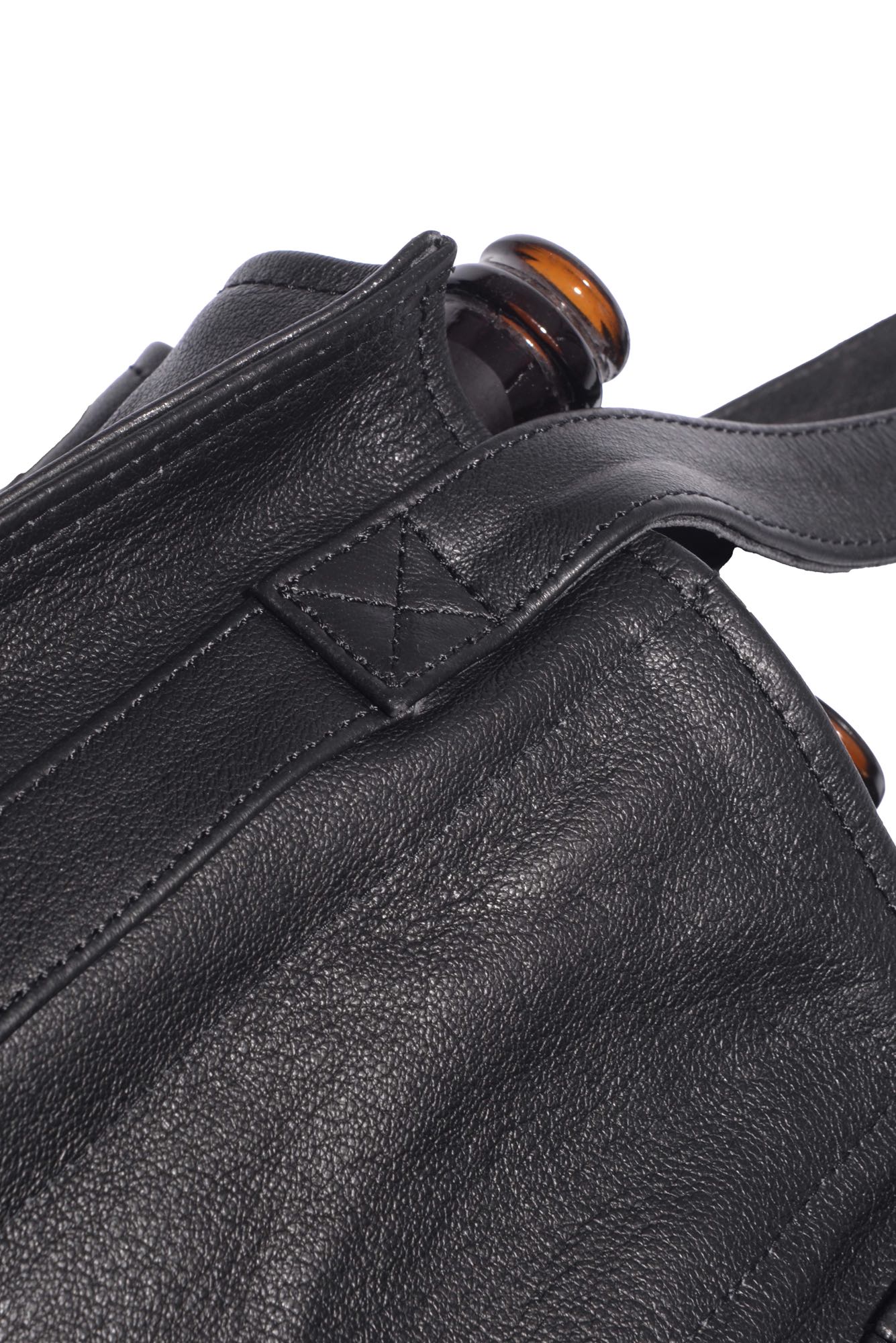 
                  
                    B40.262.40.15 100 BLACK
                  
                
