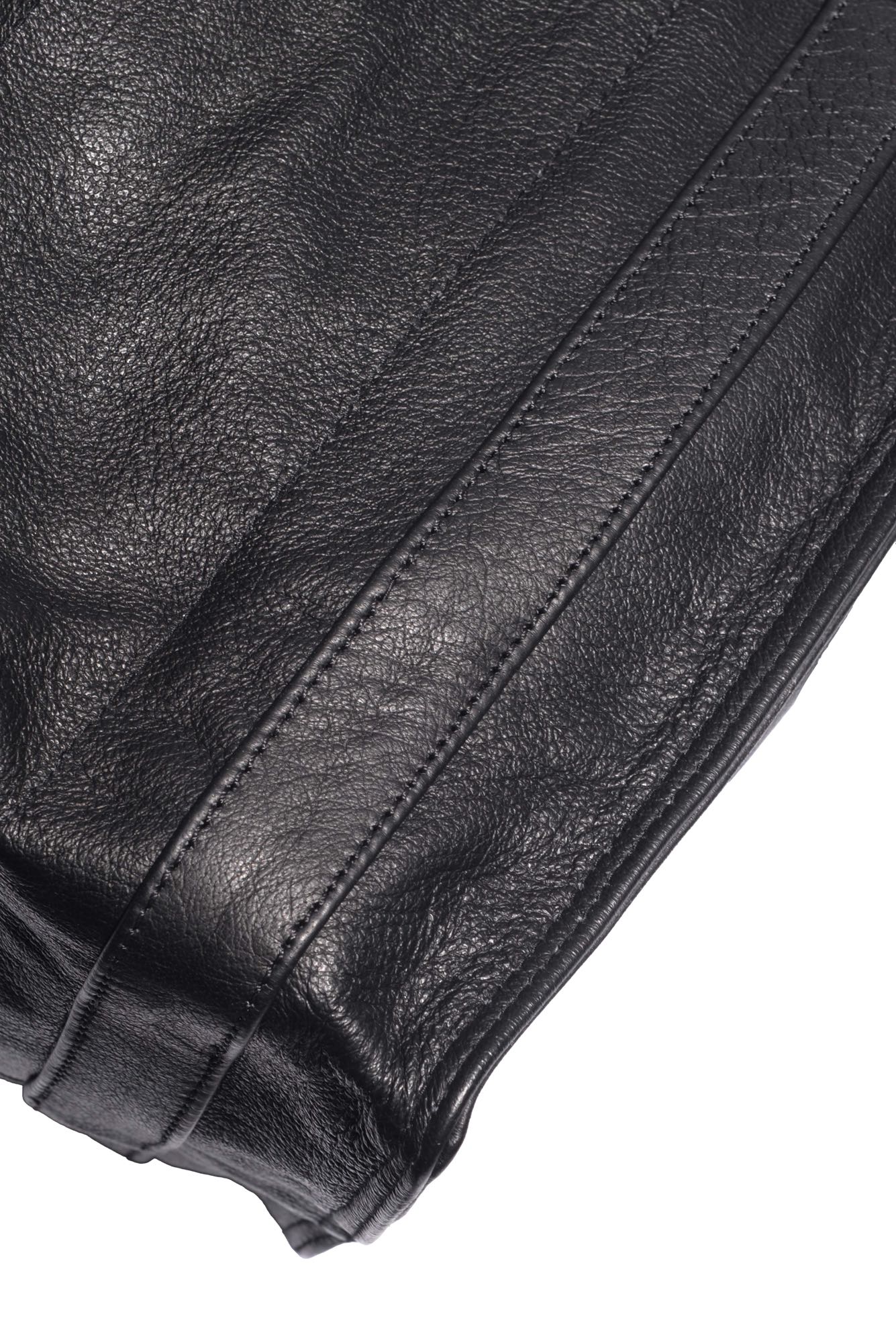 
                  
                    B40.262.40.15 100 BLACK
                  
                