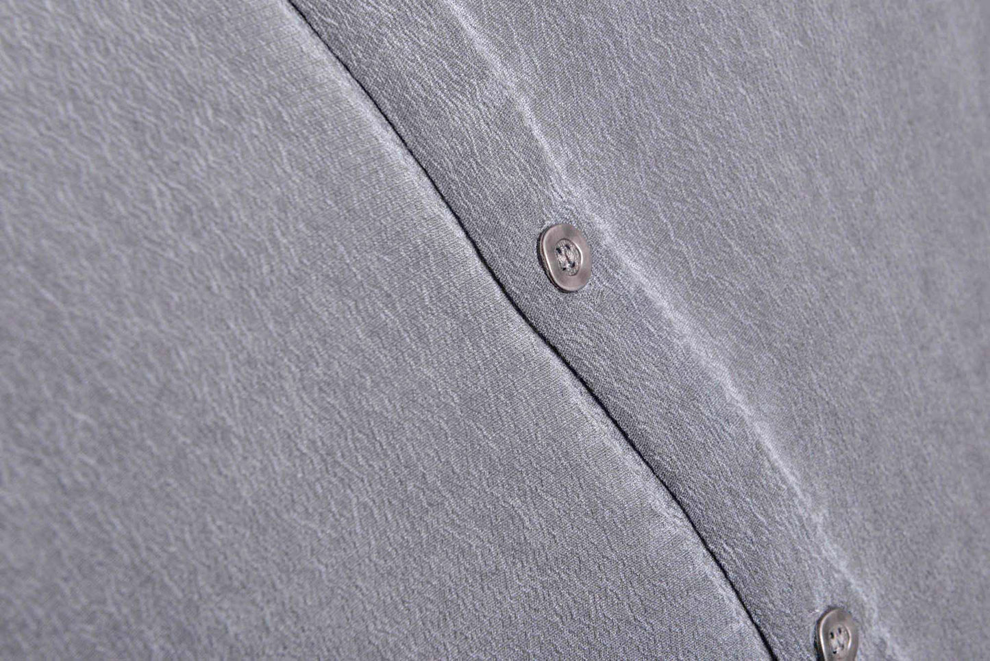 
                  
                    LA HAINE INSIDE US - P26043VM1224 100%VI GREY
                  
                