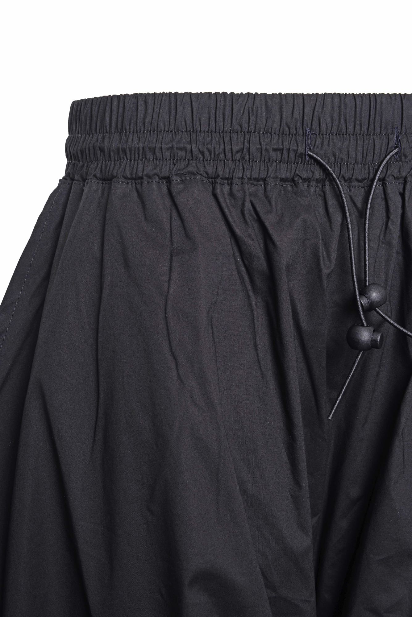 
                  
                    LA HAINE INSIDE US - P26324MW5307 98%CO 2%EA 100 BLACK
                  
                