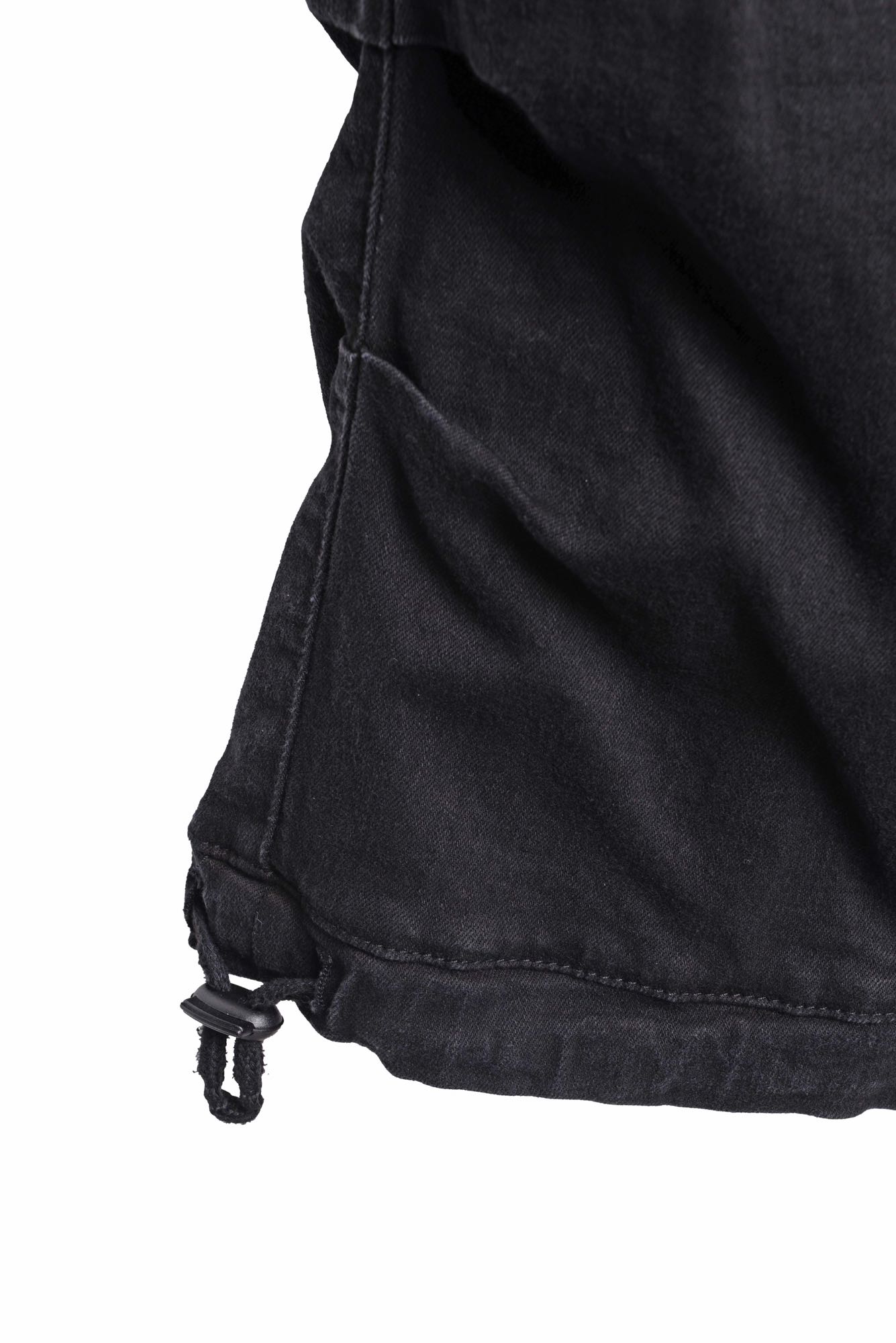 
                  
                    LA HAINE INSIDE US - A25033PM1176 99%CO 1%EA 100 BLACK
                  
                