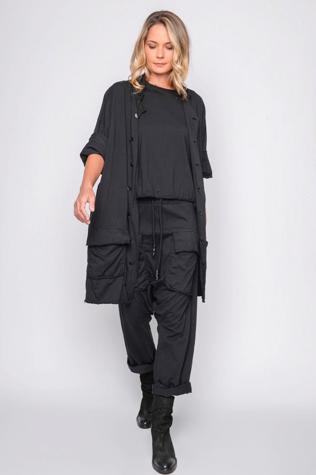 
                  
                    261.01.07 100% LIGHT JERSEY CO 100 BLACK
                  
                