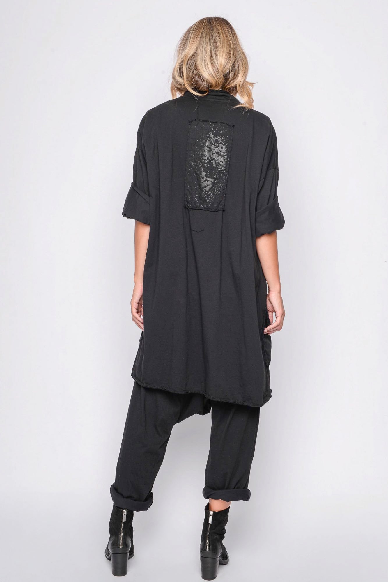 
                  
                    261.01.07 100% LIGHT JERSEY CO 100 BLACK
                  
                