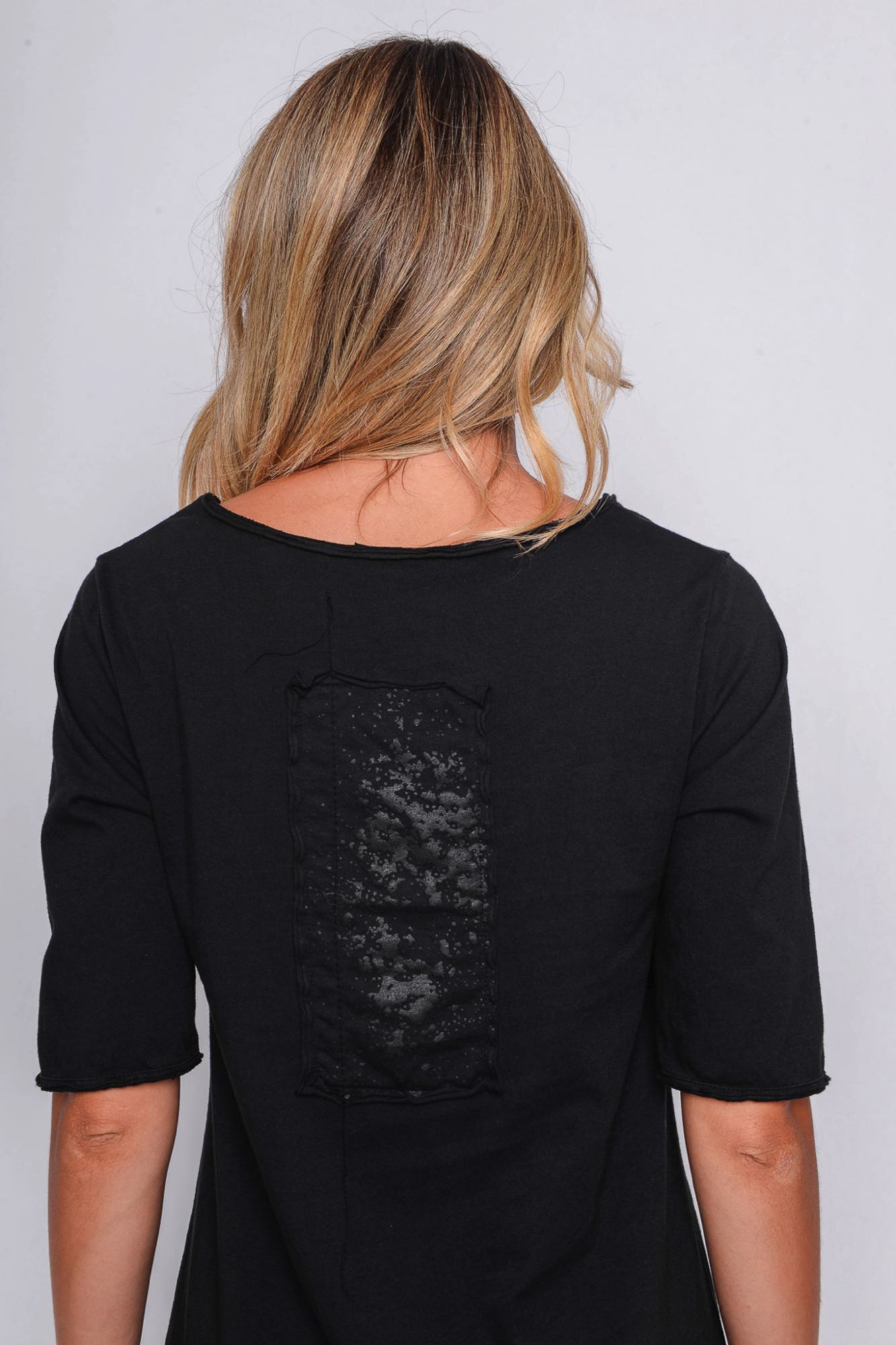 
                  
                    261.01.03 100% LIGHT JERSEY CO 100 BLACK
                  
                