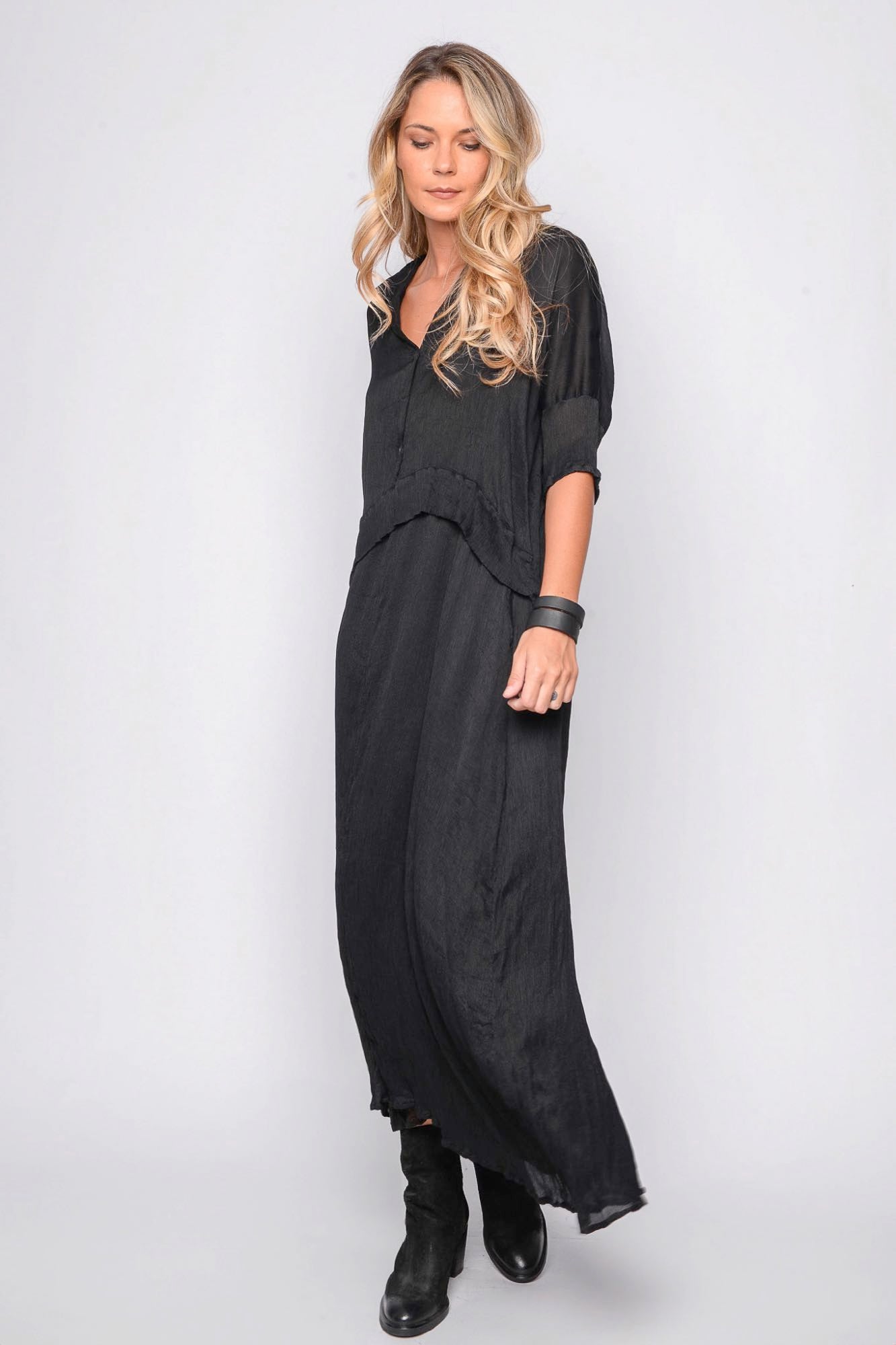 
                  
                    261.11.05 100% MODAL CRINKLE 100 BLACK
                  
                