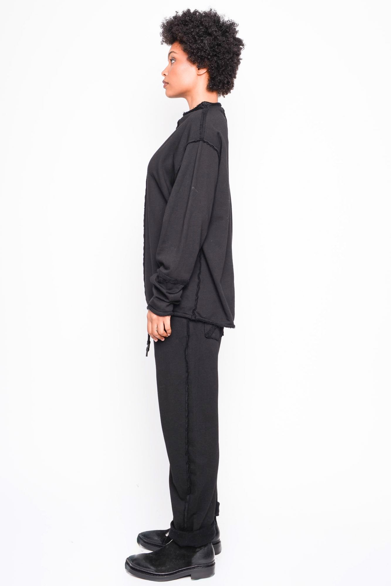 
                  
                    262.03.05 RV100 BLACK
                  
                