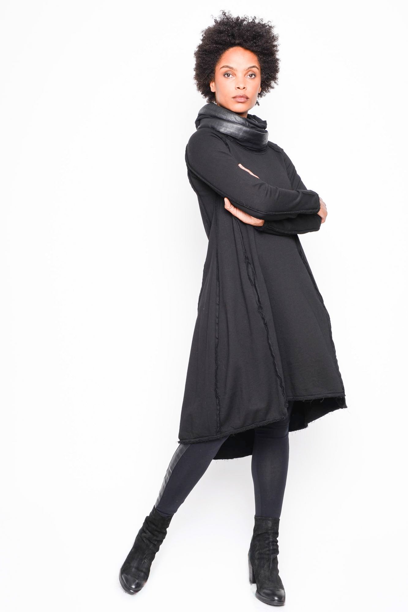 
                  
                    262.03.08 RV100 BLACK
                  
                