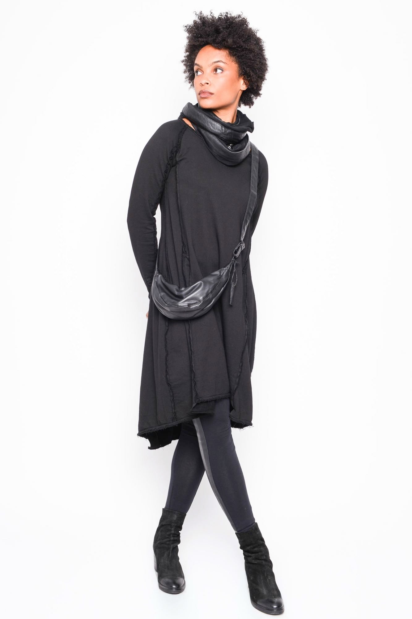 
                  
                    262.03.08 RV100 BLACK
                  
                