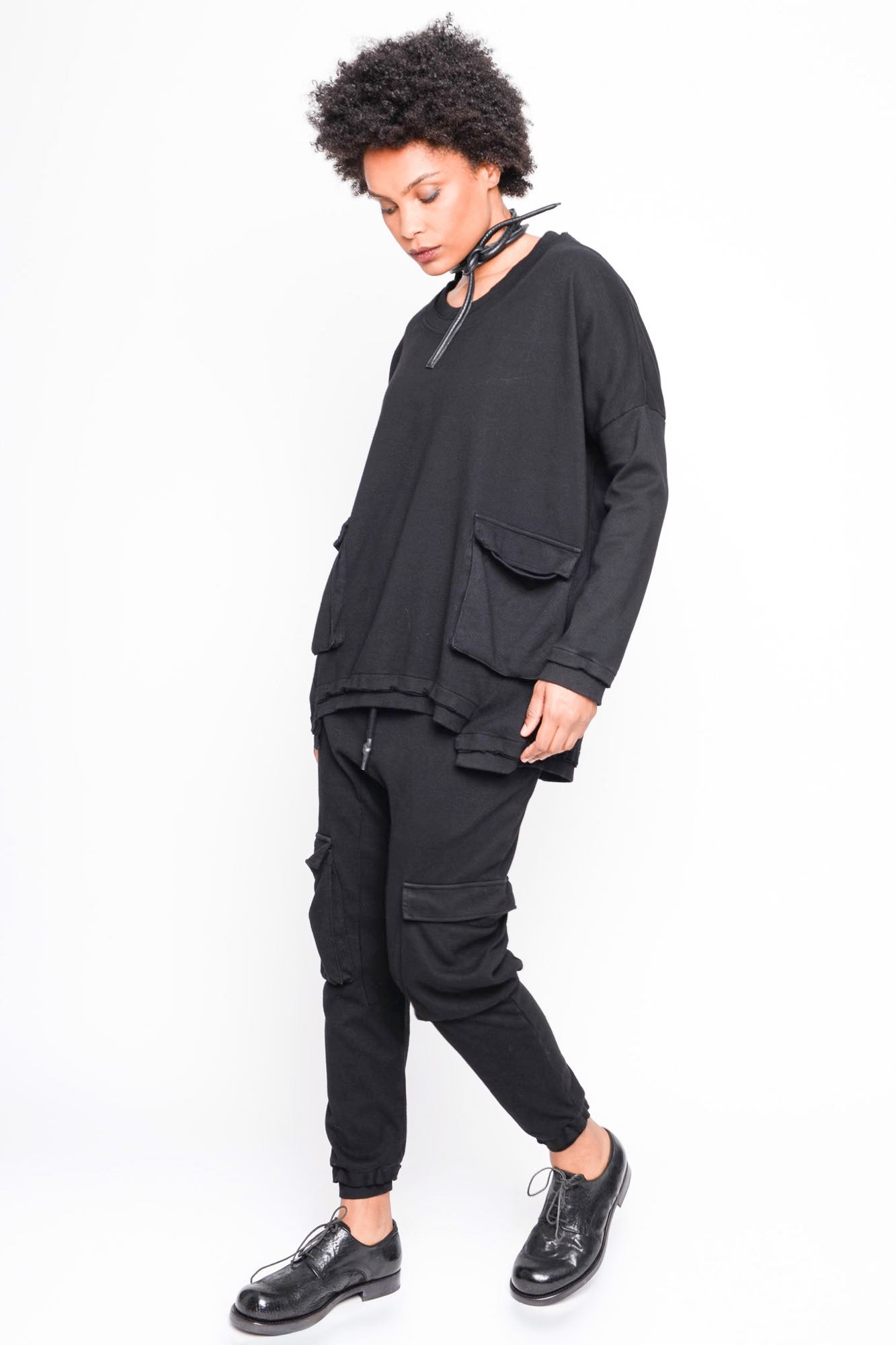 
                  
                    262.01.07 RV100 BLACK
                  
                