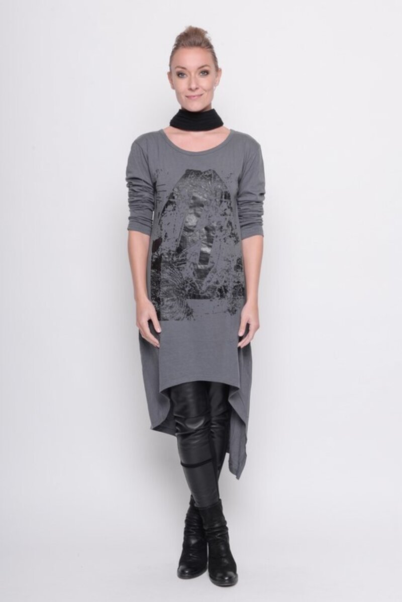 
                  
                    202.23.03 Dress LIGHTNING 60% COTTON 40% MODAL GREY
                  
                