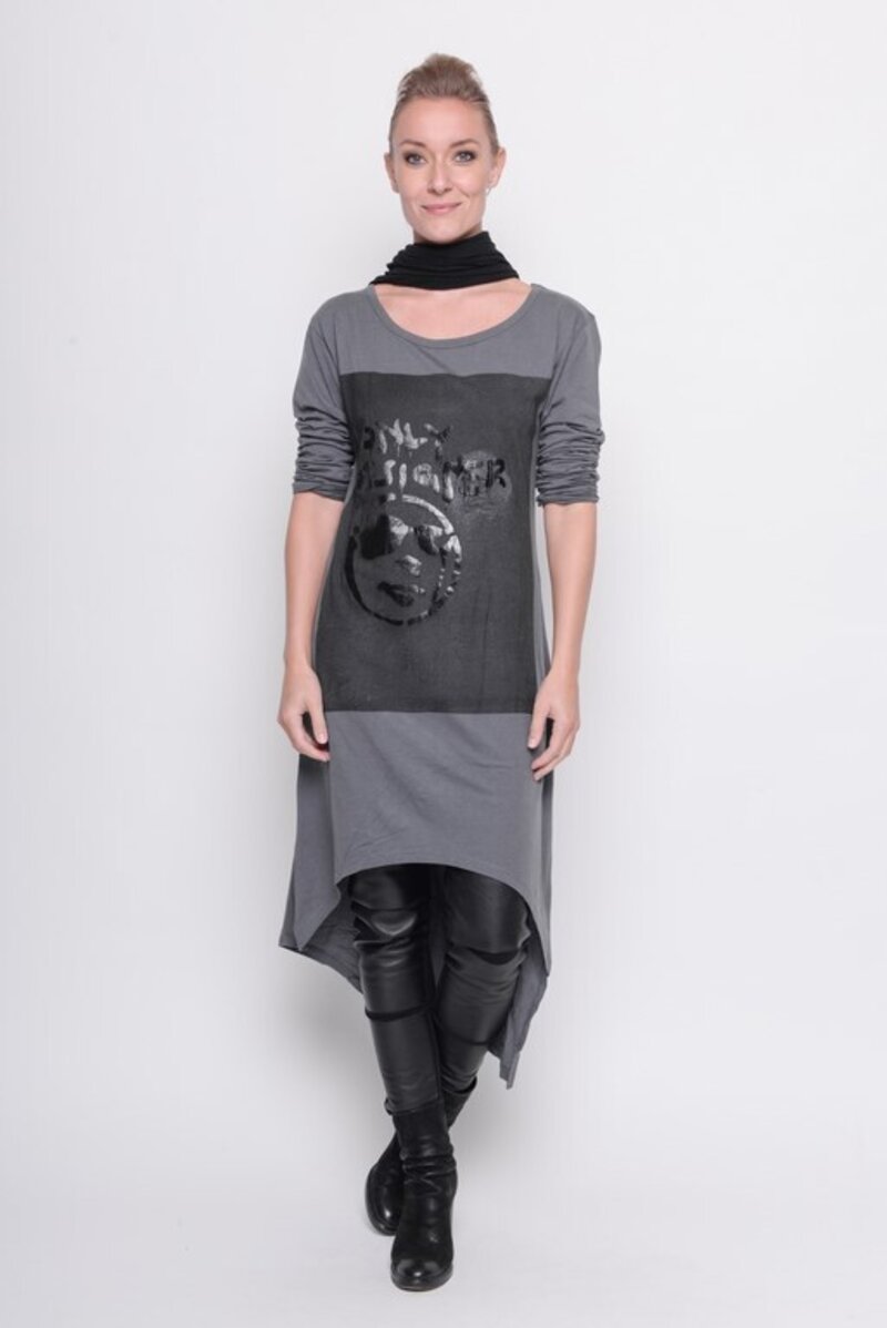 
                  
                    202.23.03 Dress ONLY DESIGNER 60% COTTON 40% MODAL GREY
                  
                