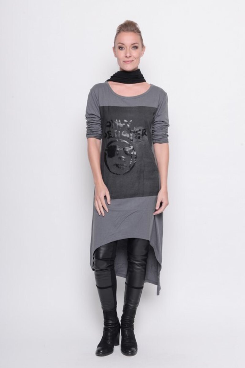 
                  
                    202.23.03 Dress ONLY DESIGNER 60% COTTON 40% MODAL GREY
                  
                