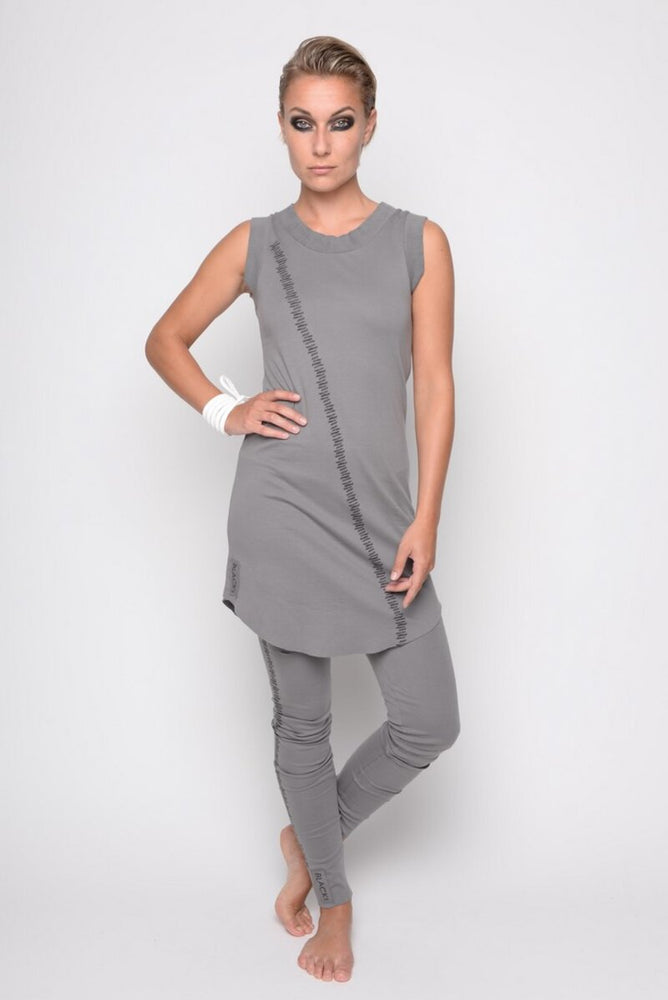 
                  
                    181.02.02 ACTIVE PRINTED STRIPES GREY
                  
                