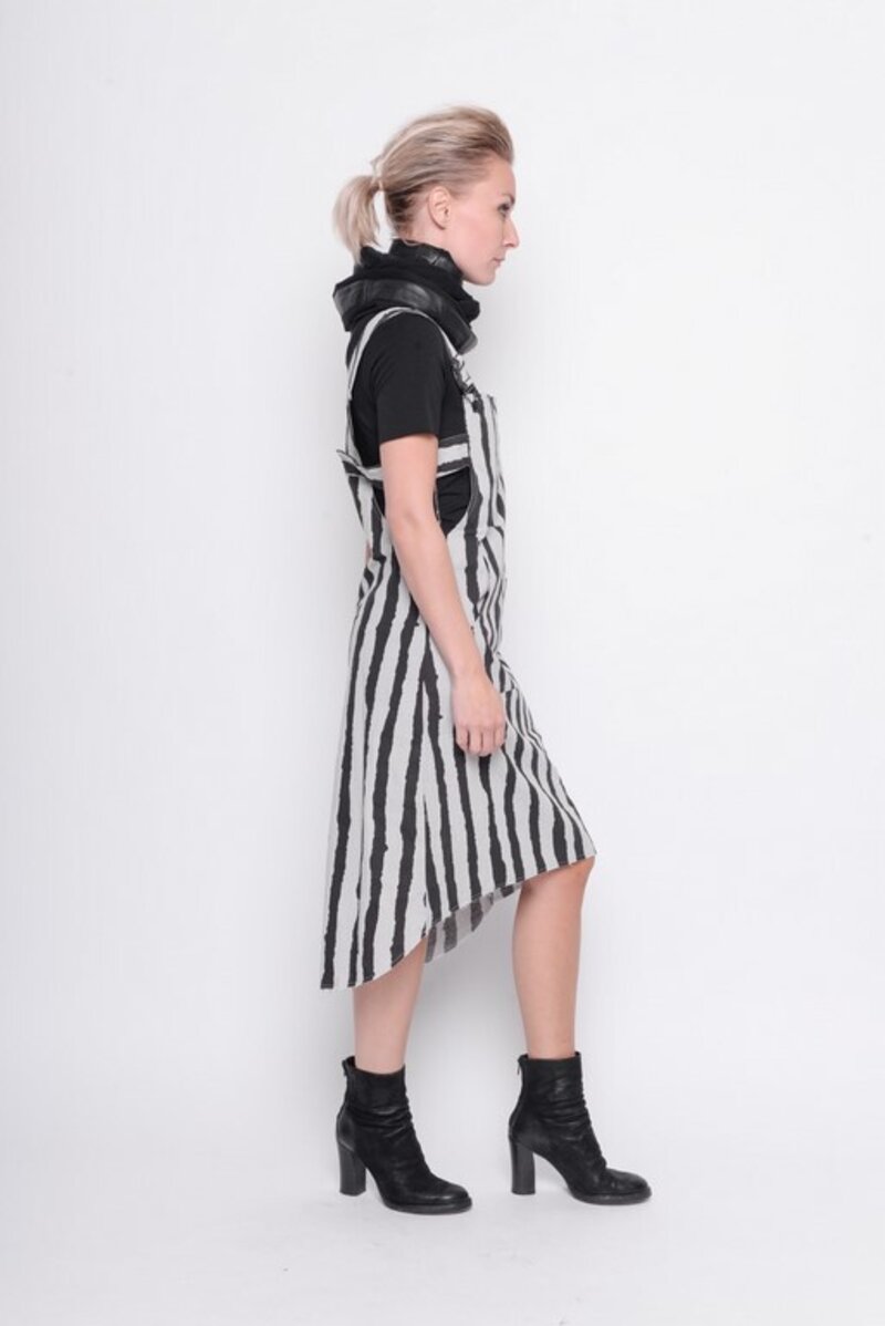 
                  
                    211.18.05 Dress Face To Face 100% Cotton Stripe
                  
                