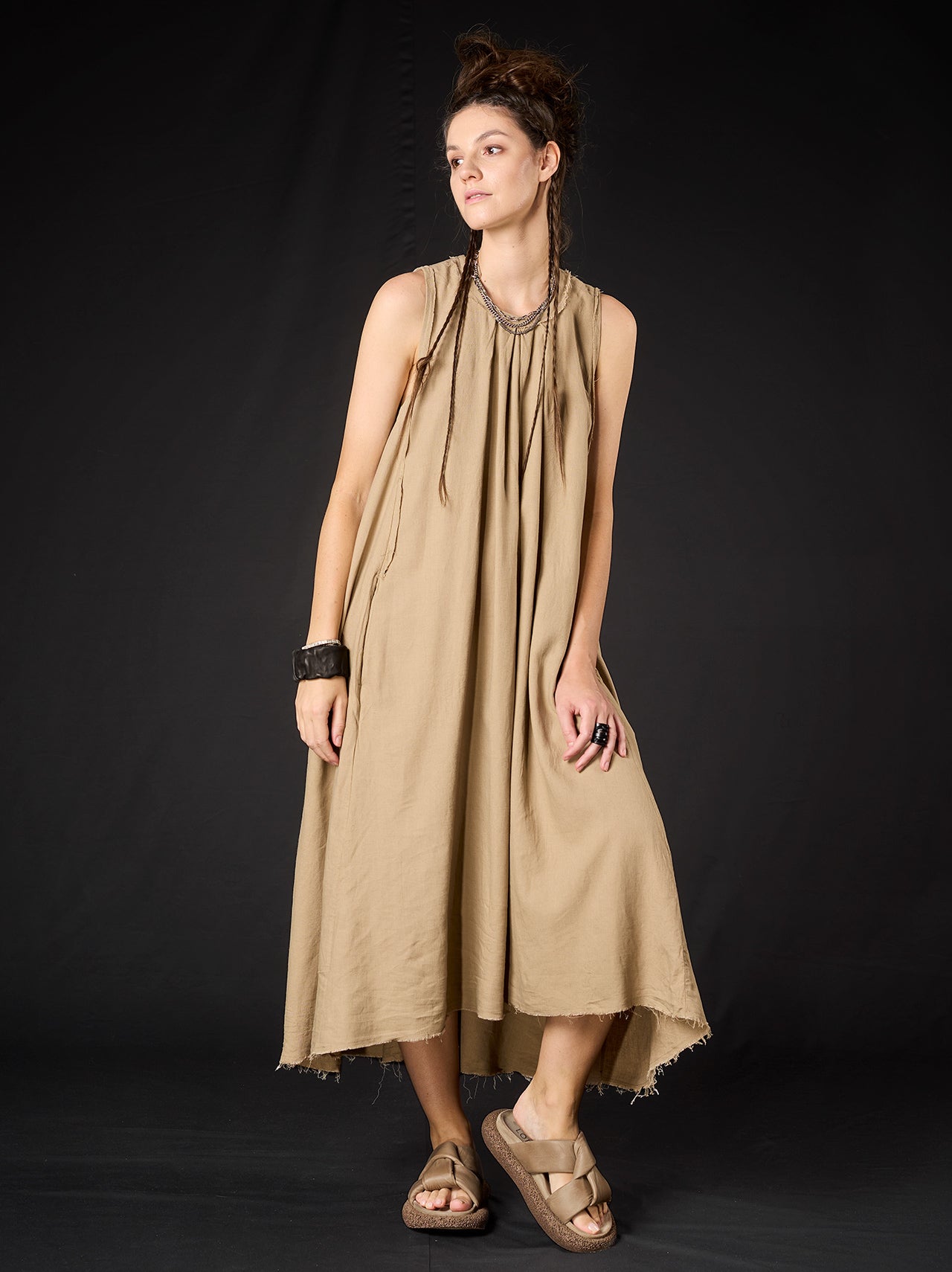 
                  
                    STUDIO B3 DRESS ELLA NB 2065 BLACK
                  
                