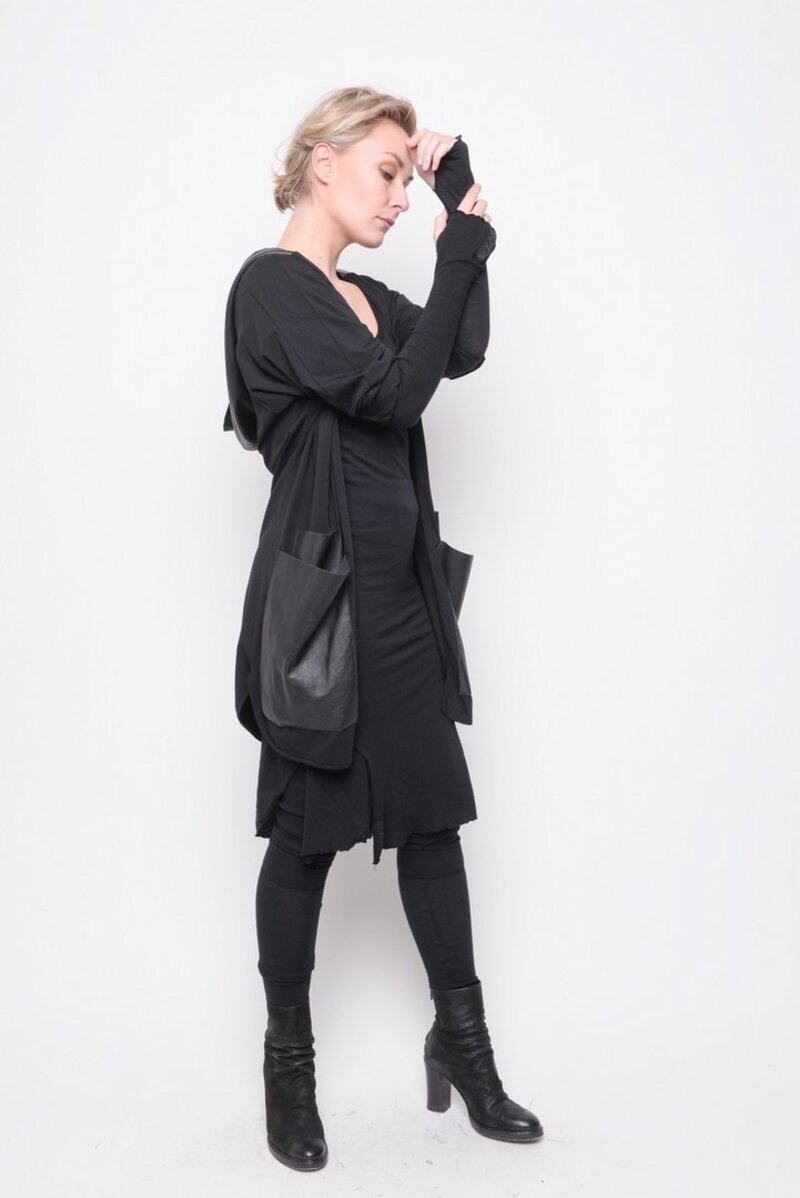 
                  
                    192.06.01 CHER 100% COTTON THIN BLACK
                  
                