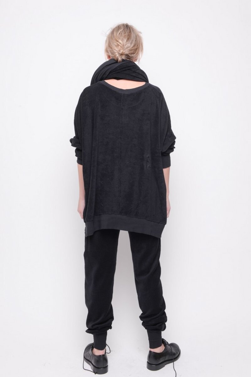 
                  
                    192.02.04 INVOLVED TOWEL 100% COTTON BLACK
                  
                