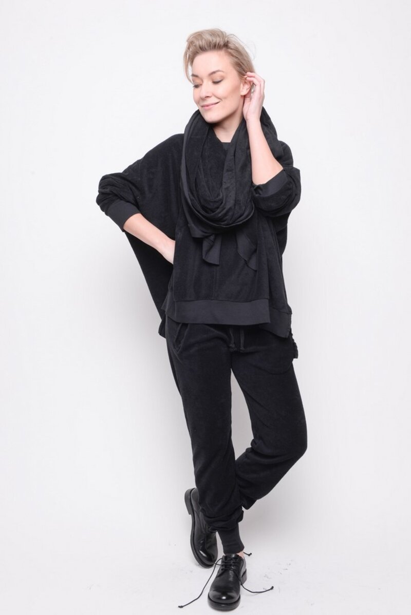 
                  
                    192.02.04 INVOLVED TOWEL 100% COTTON BLACK
                  
                