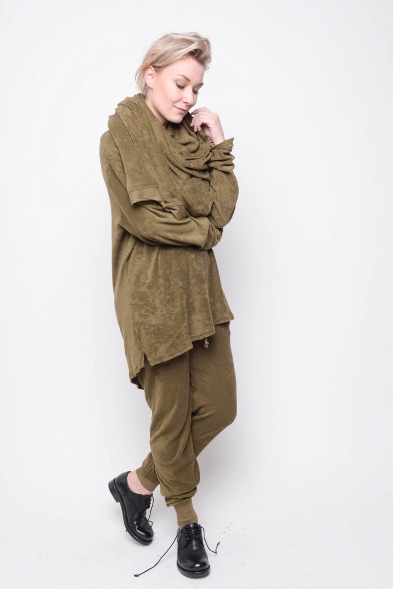 
                  
                    192.02.04 INVOLVED TOWEL 100% COTTON OLIVE
                  
                