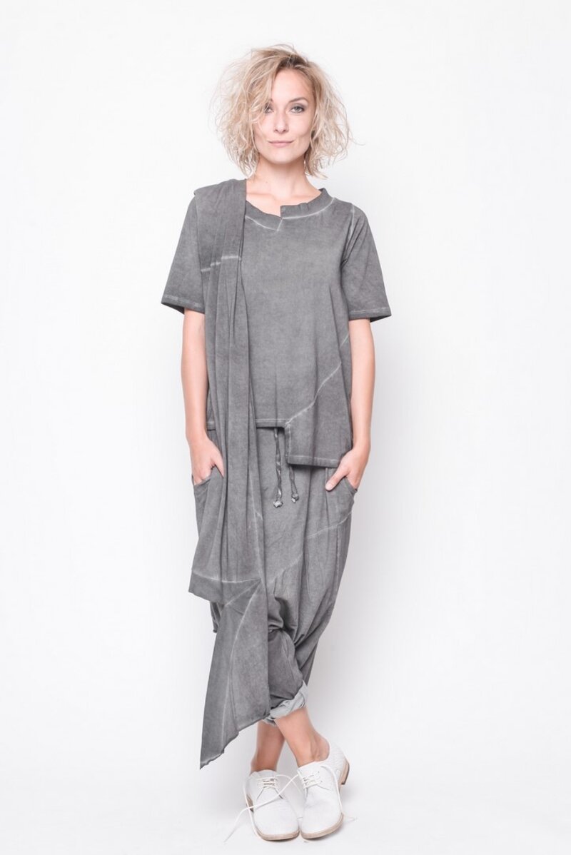 
                  
                    201.02.07 YUME 95% COTTON / 5%EA GREY
                  
                