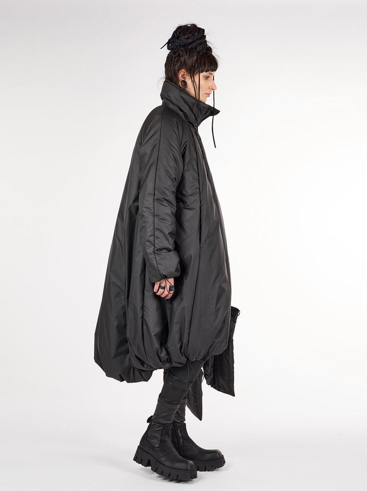 
                  
                    STUDIO B3 COAT AND GILET SONYA RBB 1997
                  
                