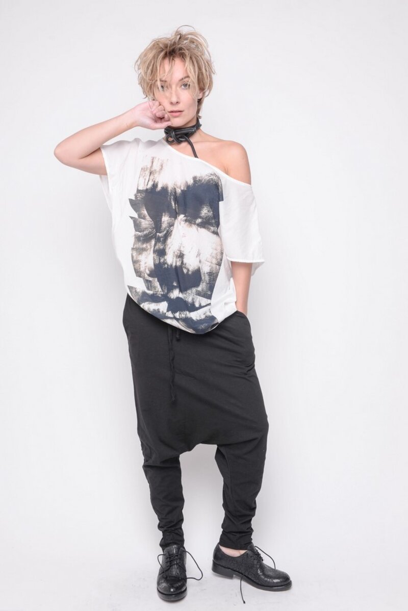 
                  
                    191.19.02 FACE 100% COTTON WHITE
                  
                