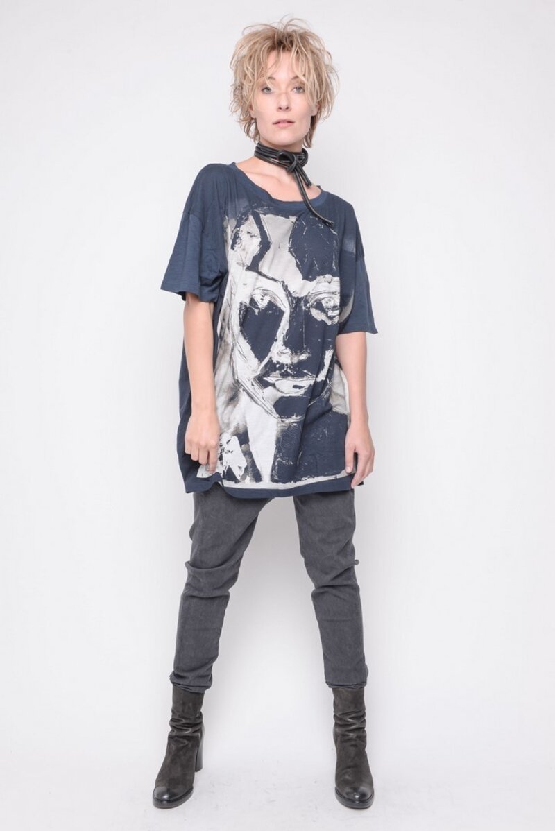 
                  
                    191.21.01 HAPPY FACE 100% COTTON BLACK
                  
                