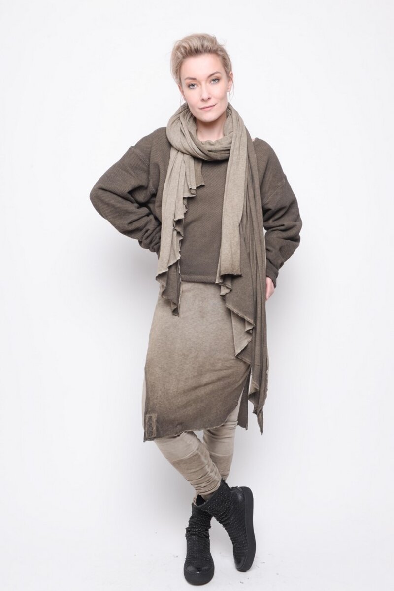 
                  
                    192.06.03 DEBRA 100% COTTON THIN OLIVE
                  
                