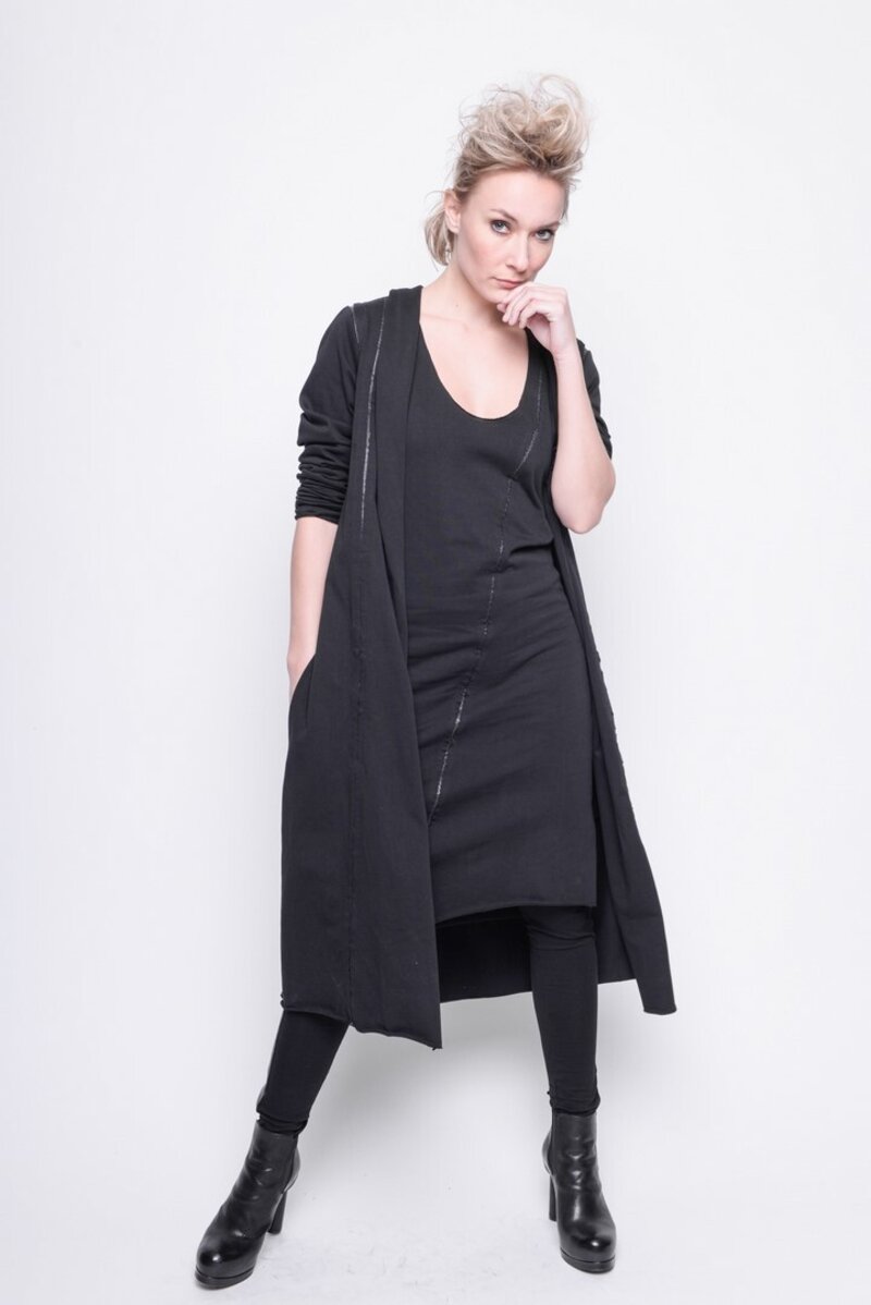 
                  
                    202.07.04 SLIPDRESS FREELANCE 100% CO 100% PINETEX PLAIN BLACK
                  
                