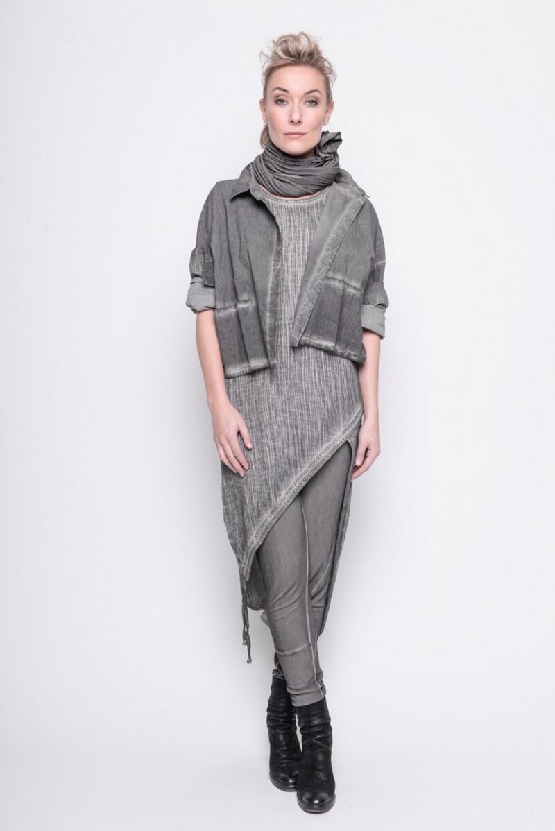 
                  
                    202.16.04 SLIPDRESS ORGANIC 100% COTTON COLD DYE GREY
                  
                