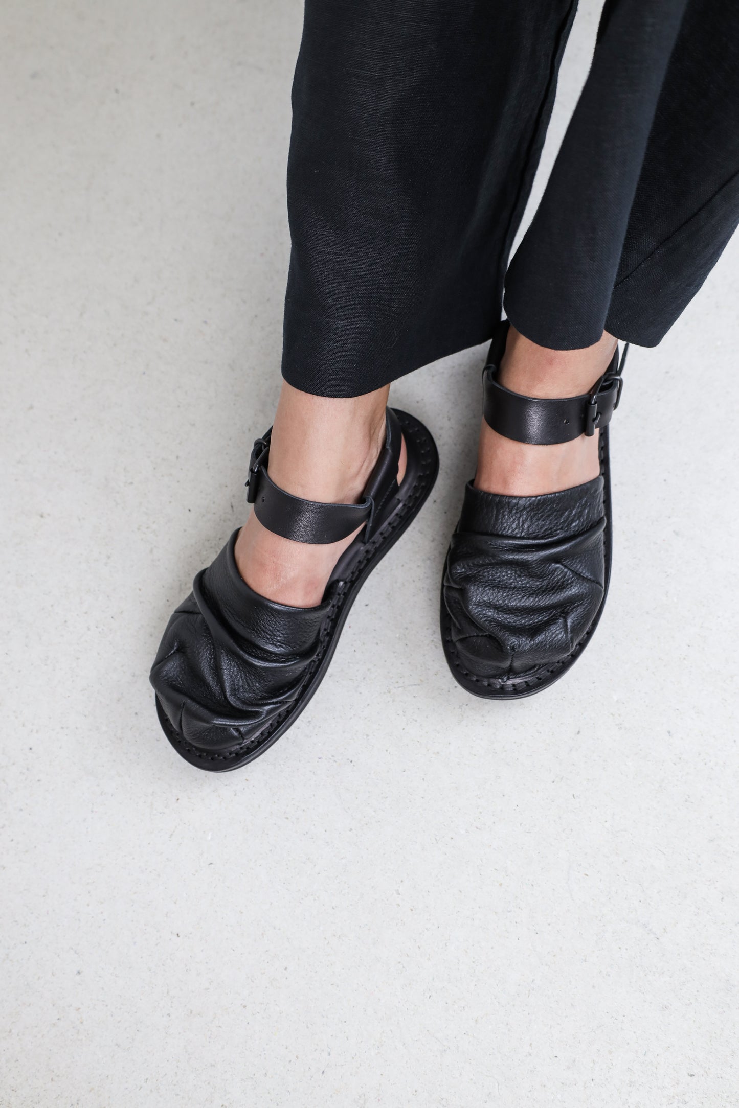 
                  
                    TRIPPEN SHOES SURPLUS F ALL BLACK WAW TC BLACK 100% LEATHER
                  
                